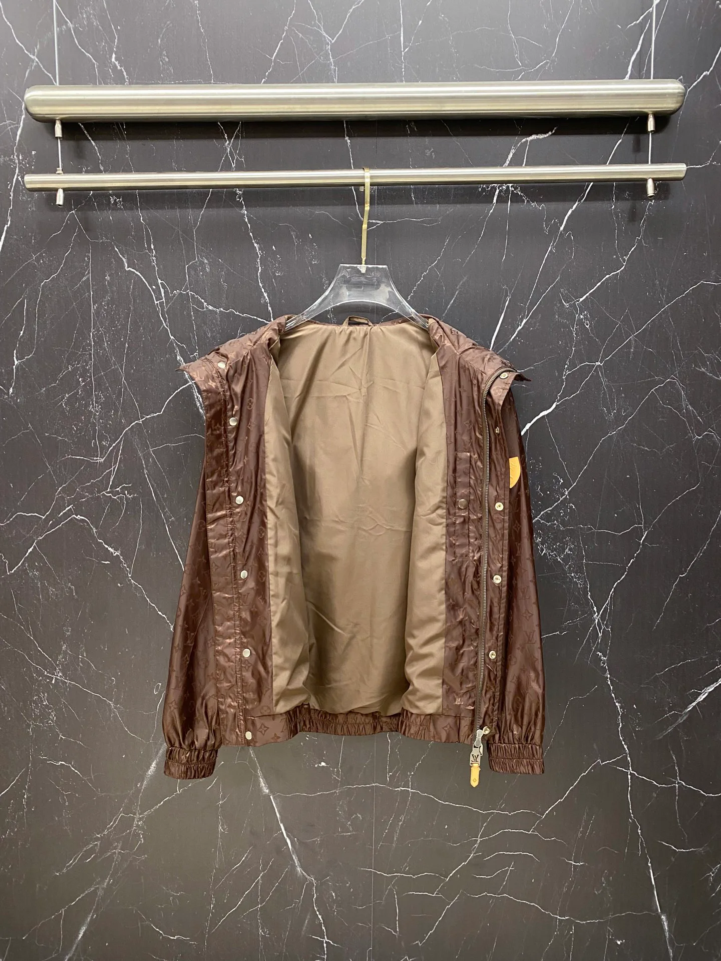 Куртки И Пуховики Мужские Louis Vuitton 10163428