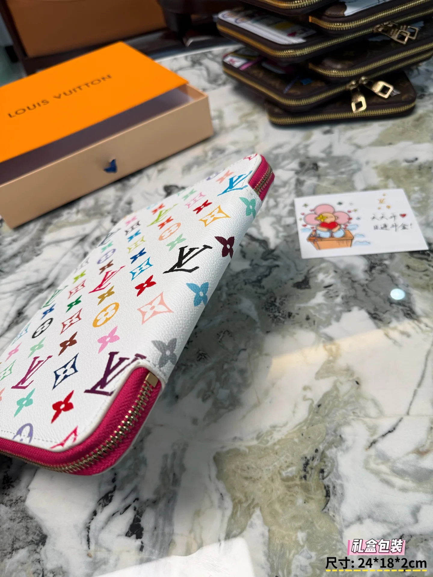 Клатчи Женские Louis Vuitton 18013758