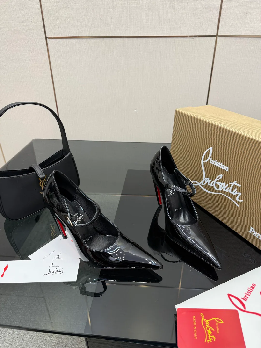 Туфли Женские Christian Louboutin 5052087