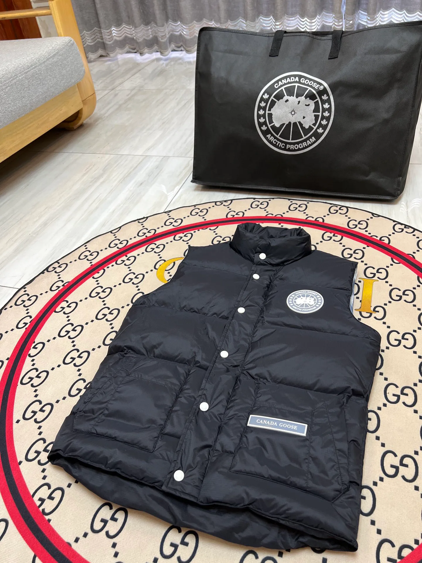 Жилеты Женские Canada Goose 1294397