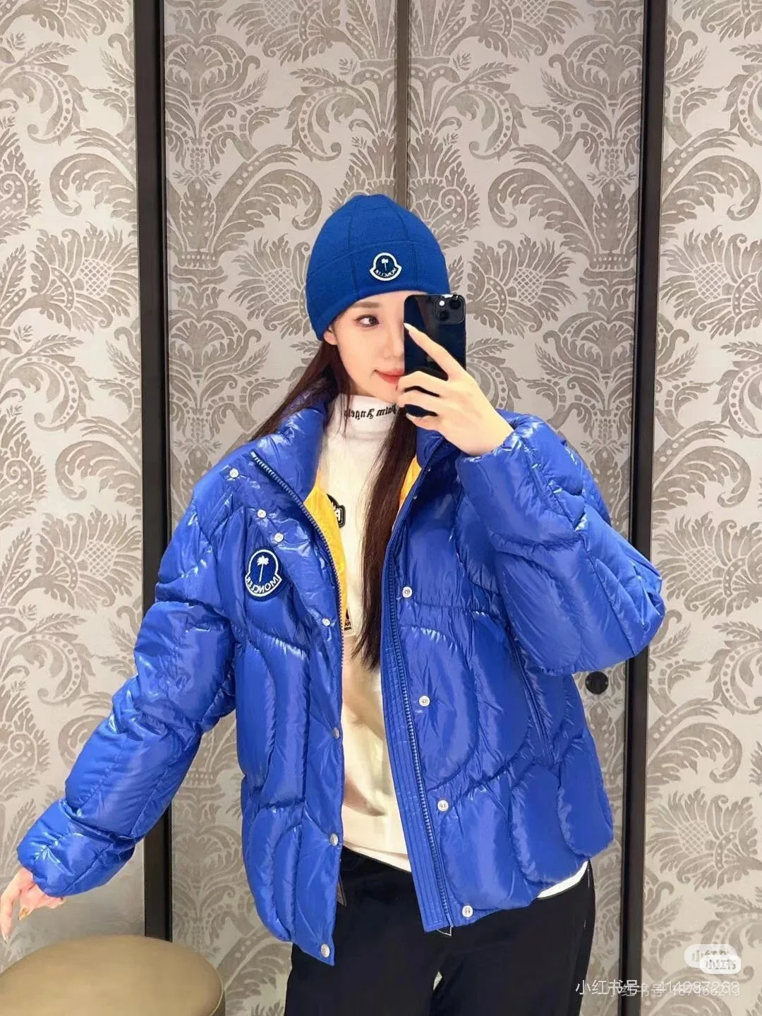 Куртки И Пуховики Женские Moncler 18044436