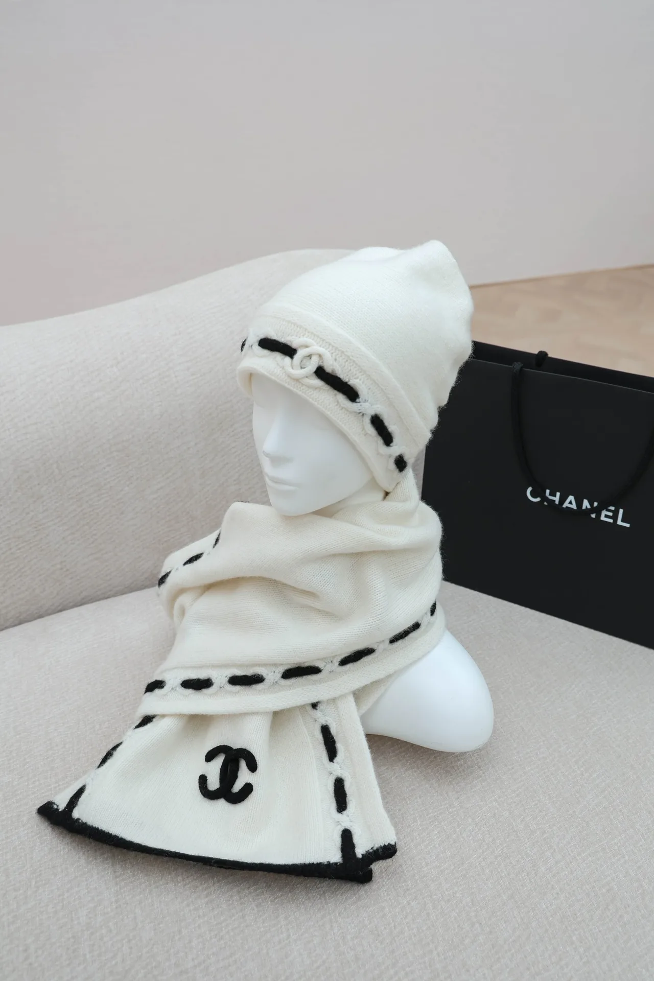 Шарфы Chanel 229309