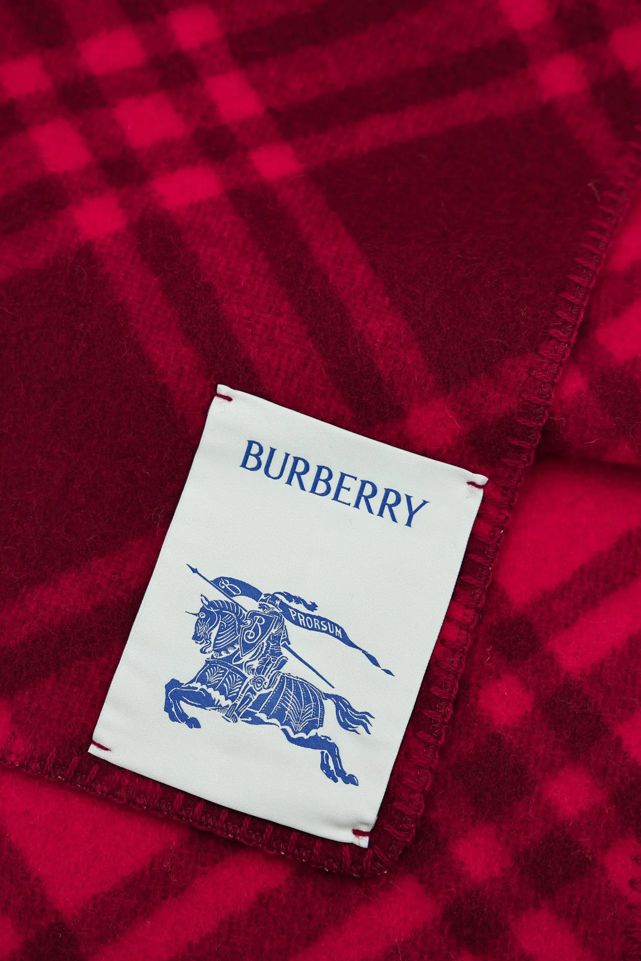 Шарфы Burberry 692752