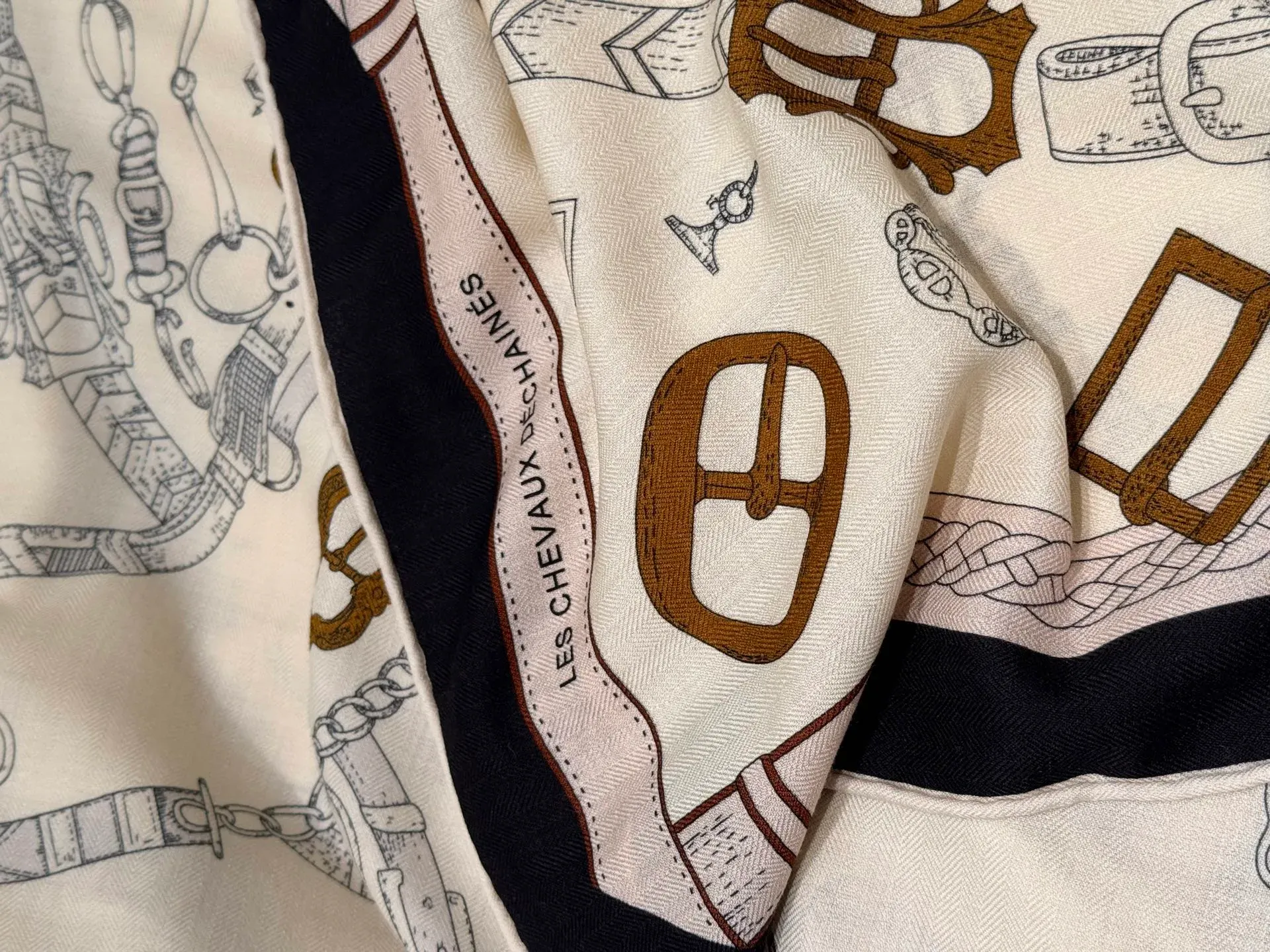 Шарфы Hermes 945536