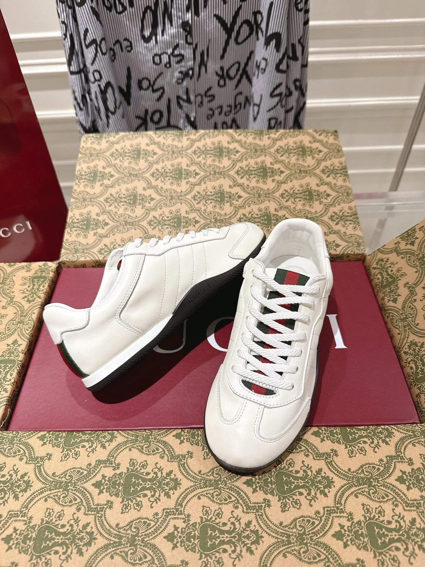 Кроссовки Мужские Gucci 15348798