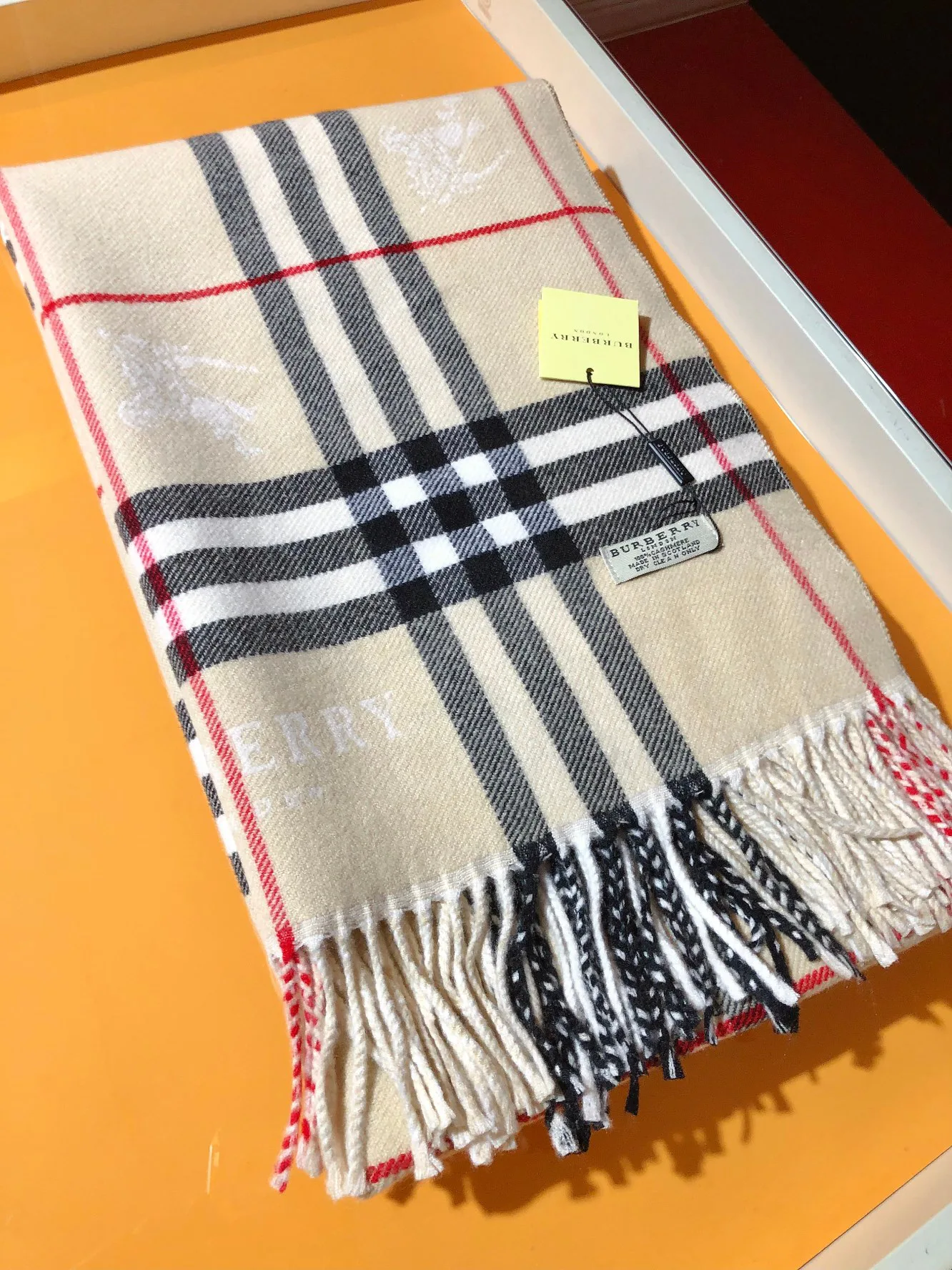 Шарфы Burberry 4516143