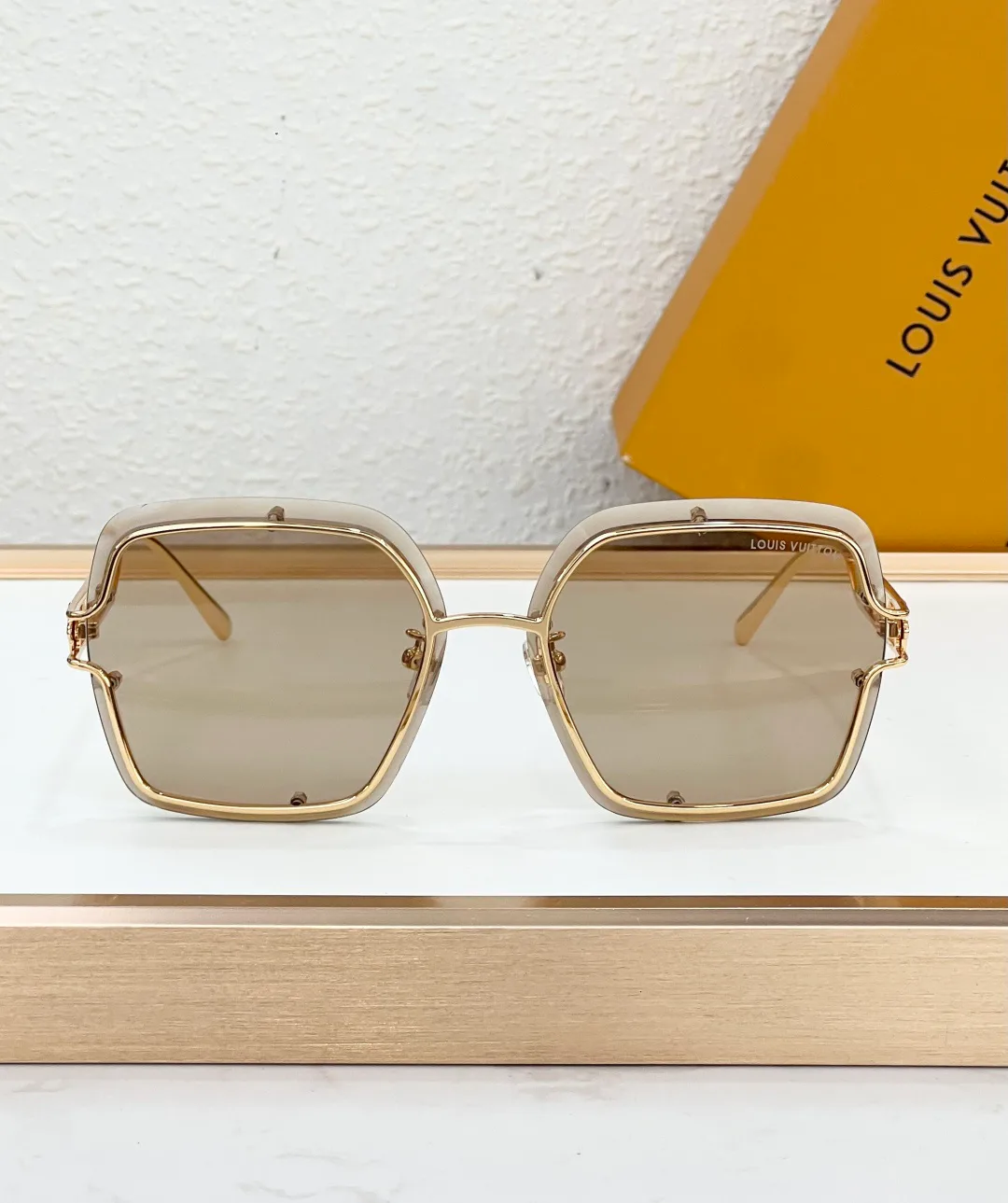 Очки Louis Vuitton 13434174