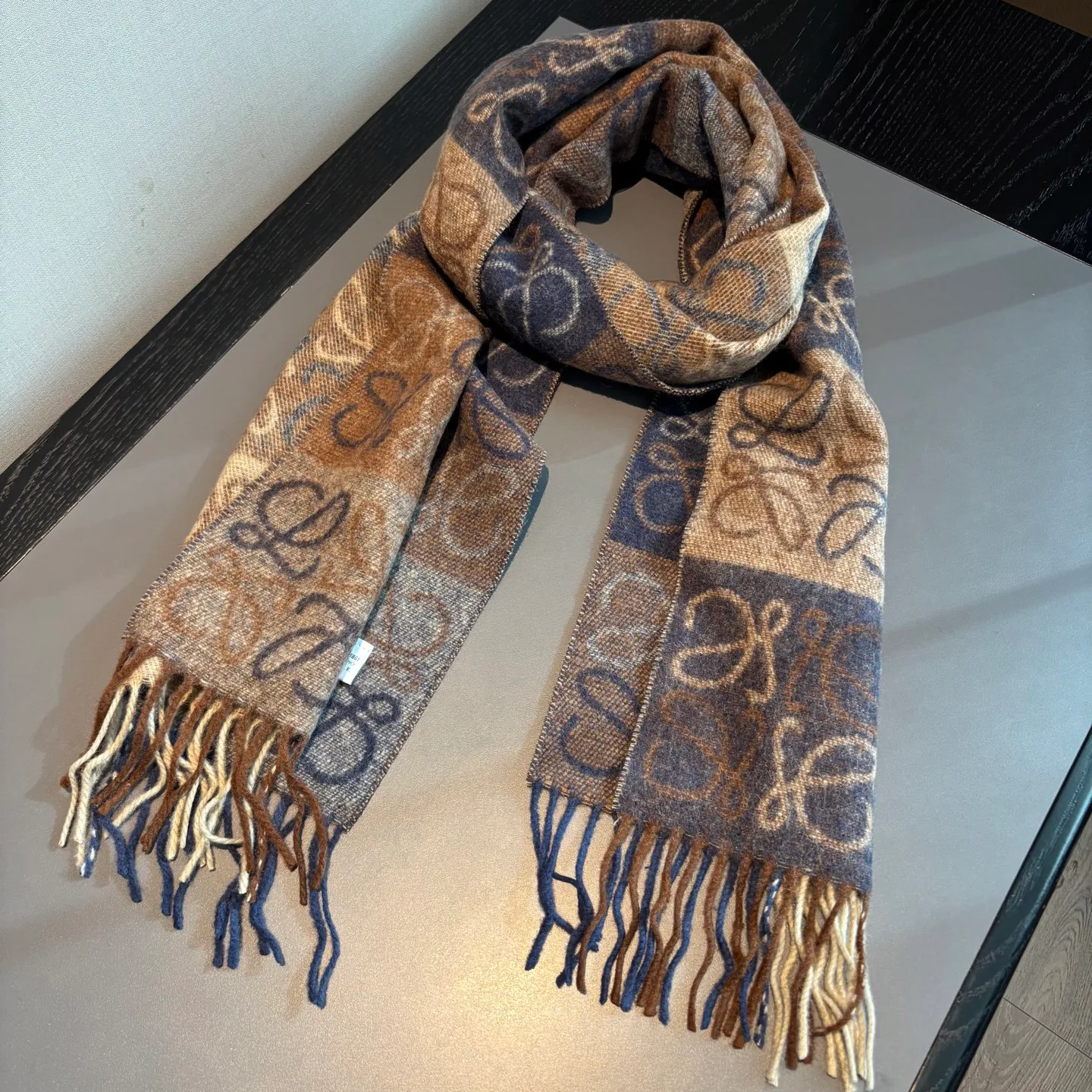 Шарфы Loewe 18507270