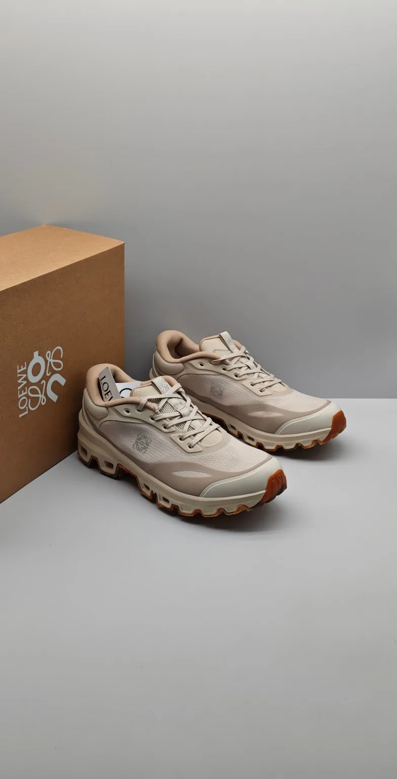 Кроссовки Женские Loewe 13193861