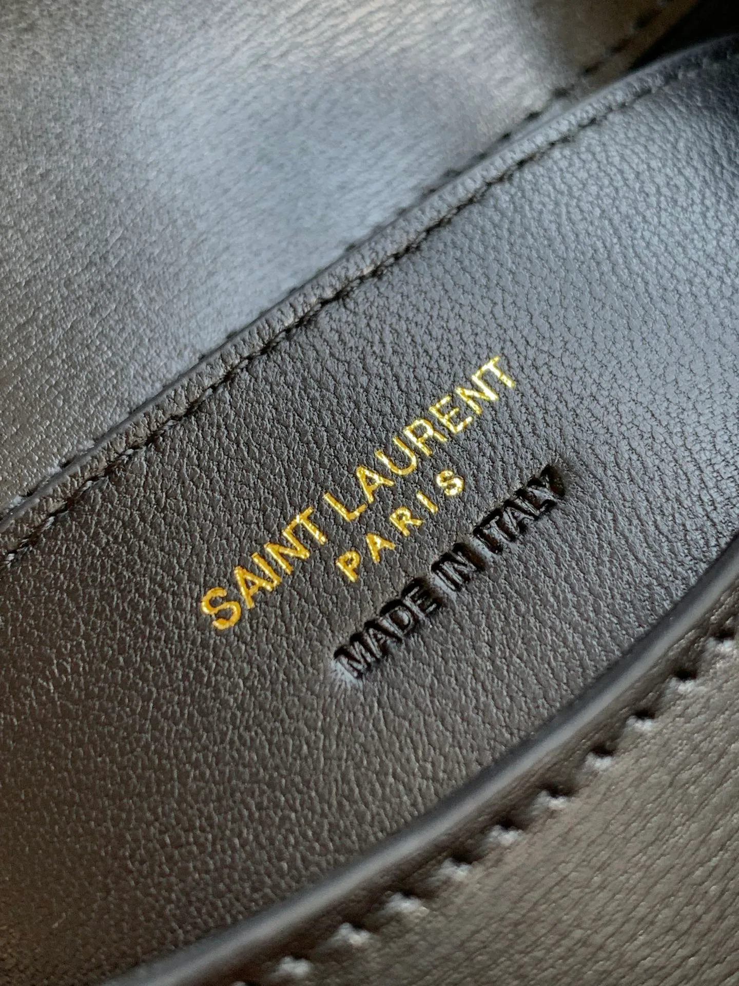 Сумки На Ремне Женские Saint Laurent 11309784