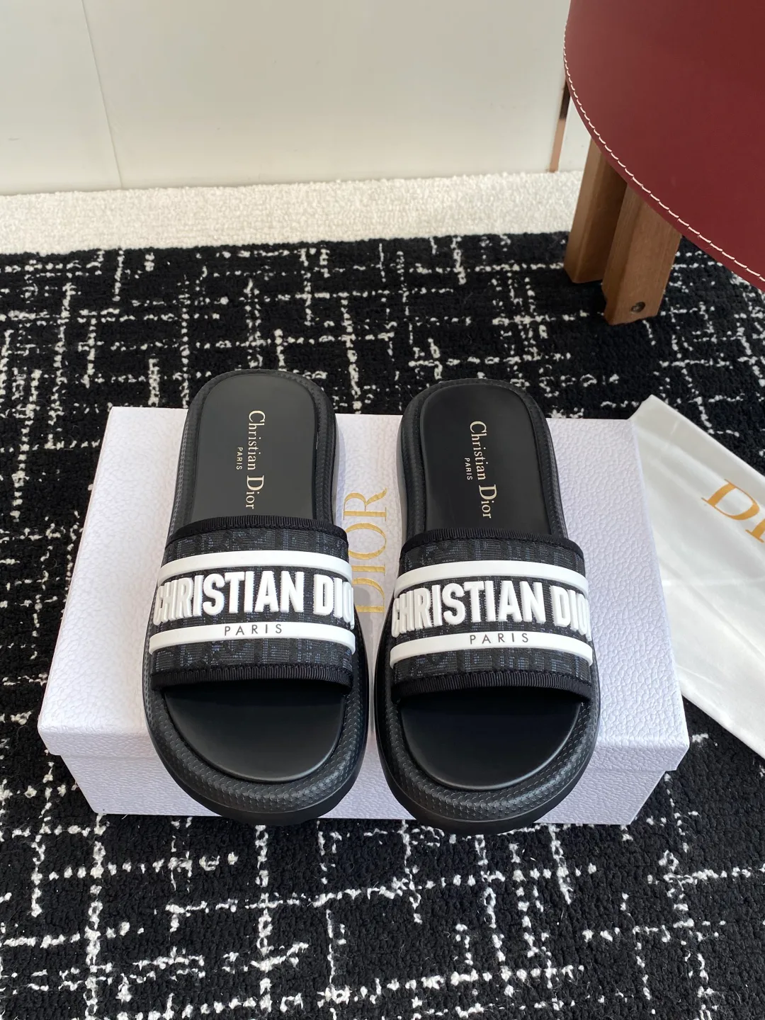 Шлепанцы Женские Christian Dior 48737