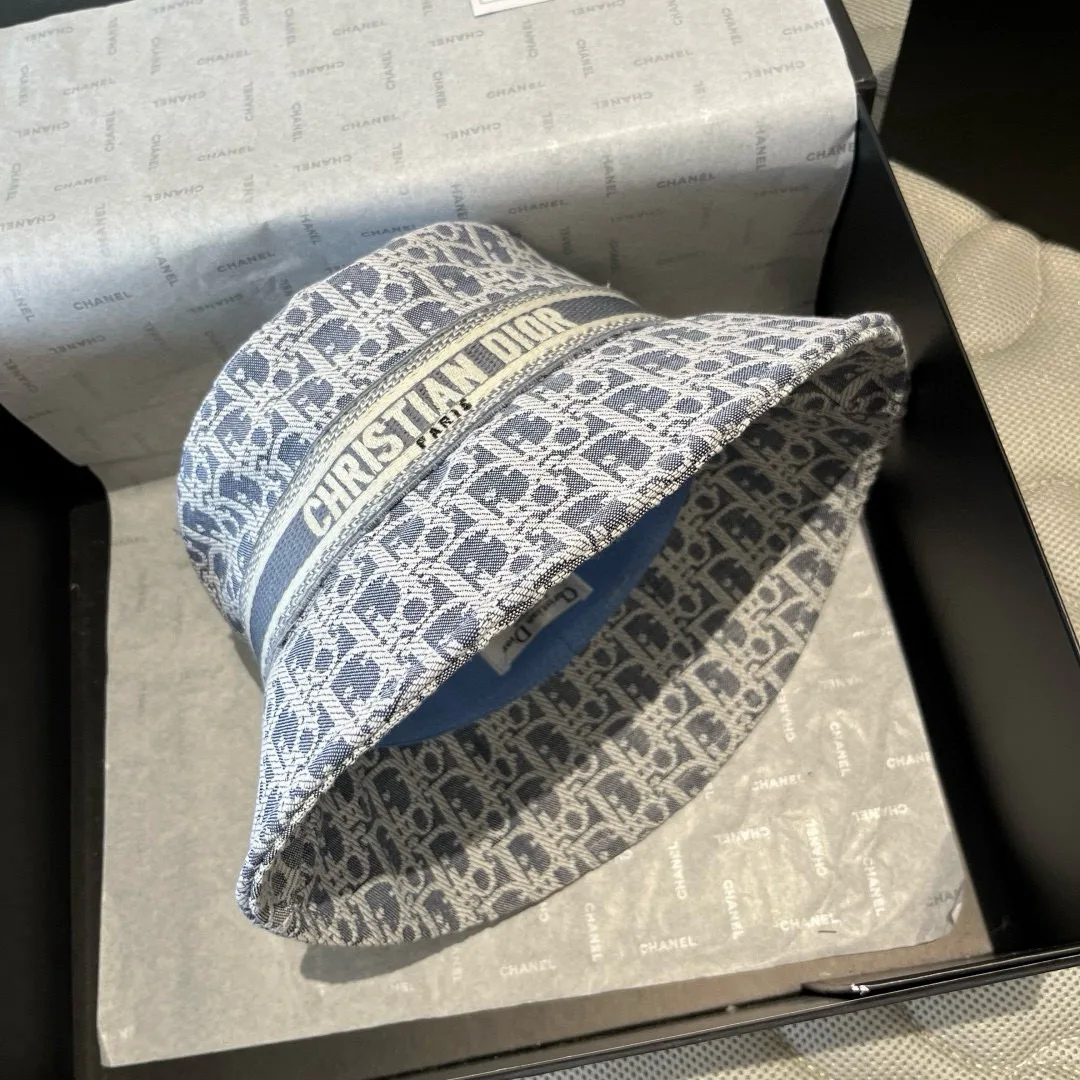 Головные Уборы Christian Dior 91033