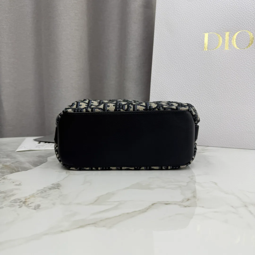 Клатчи Женские Christian Dior 11630253