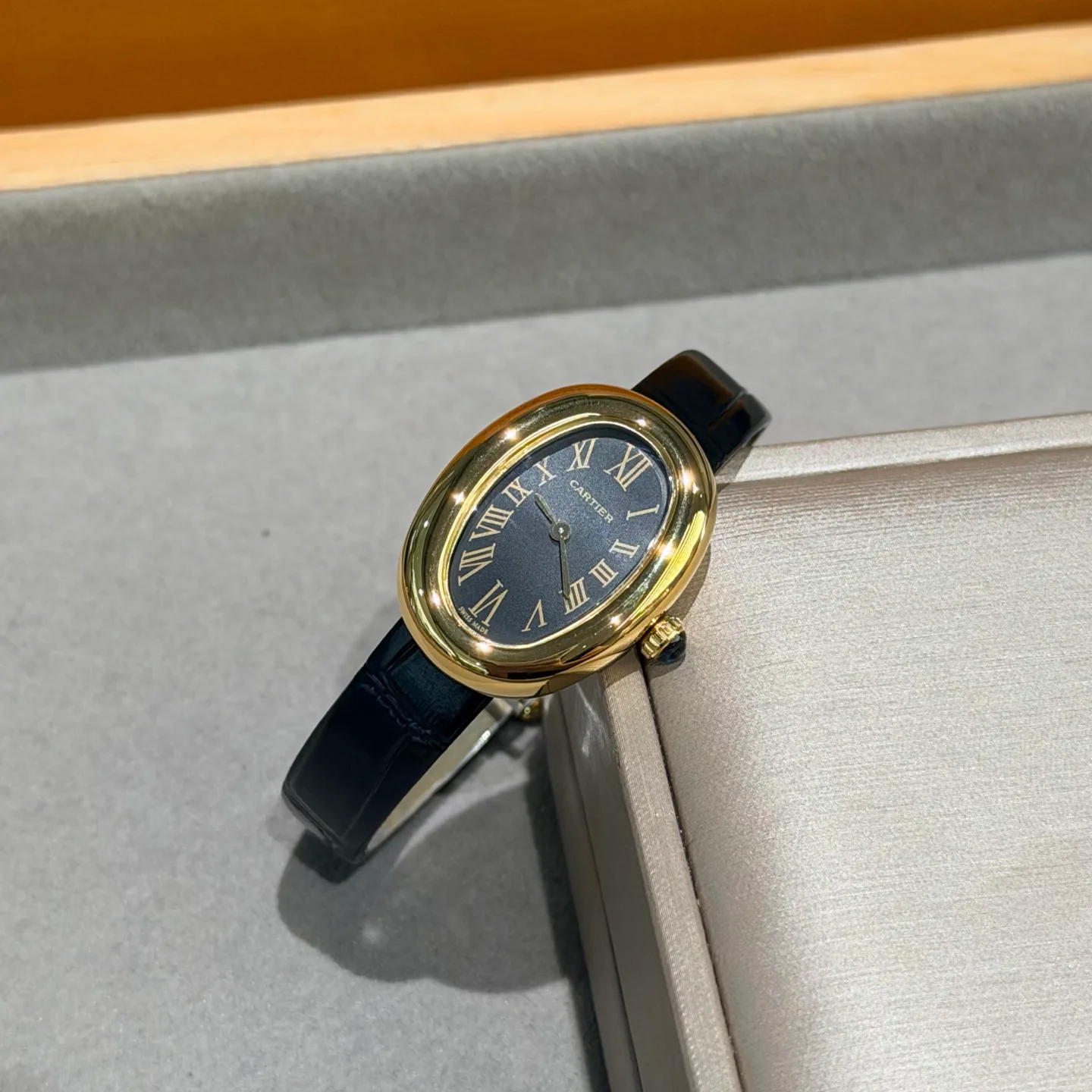 Часы Женские Cartier 18362061