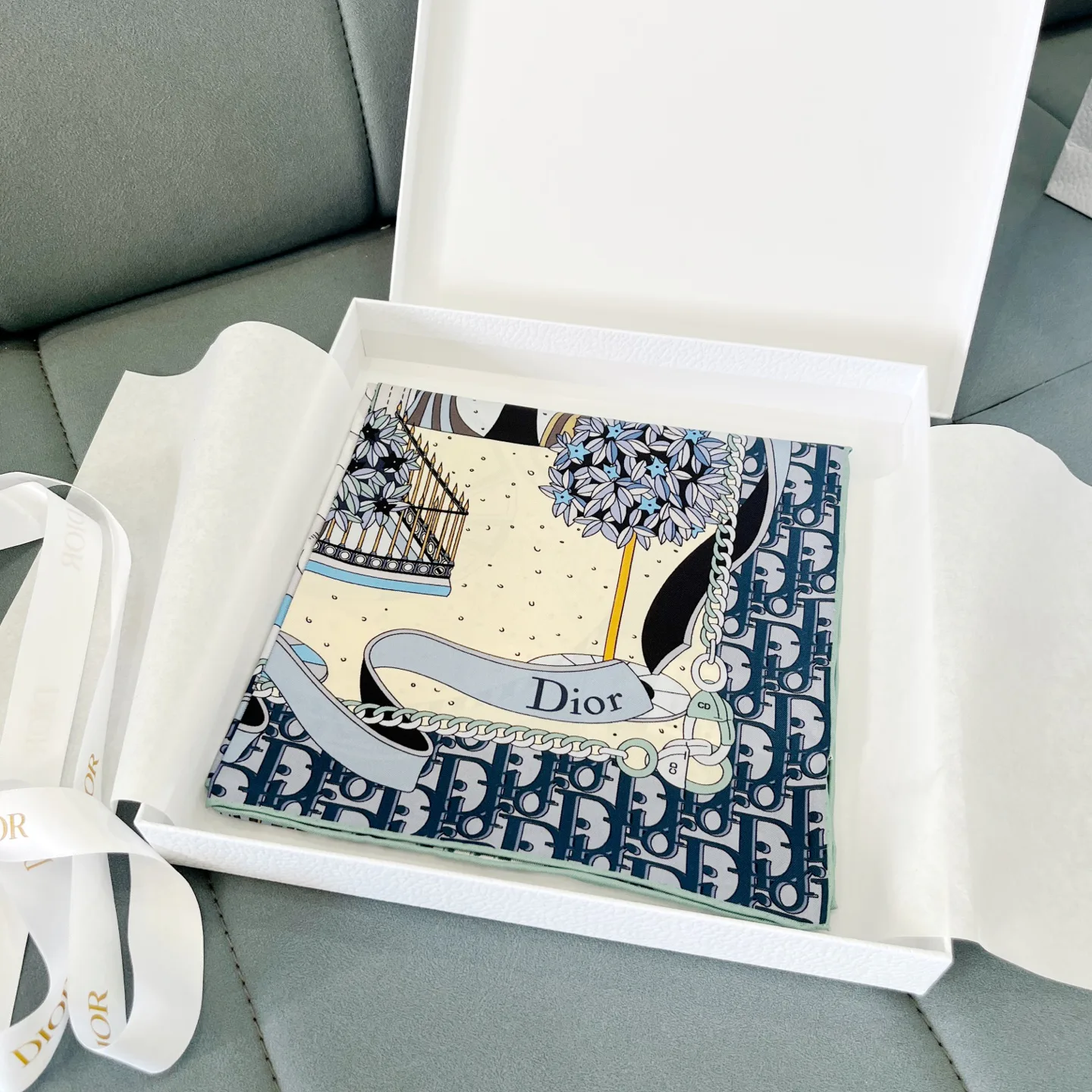 Платки Christian Dior 13560883