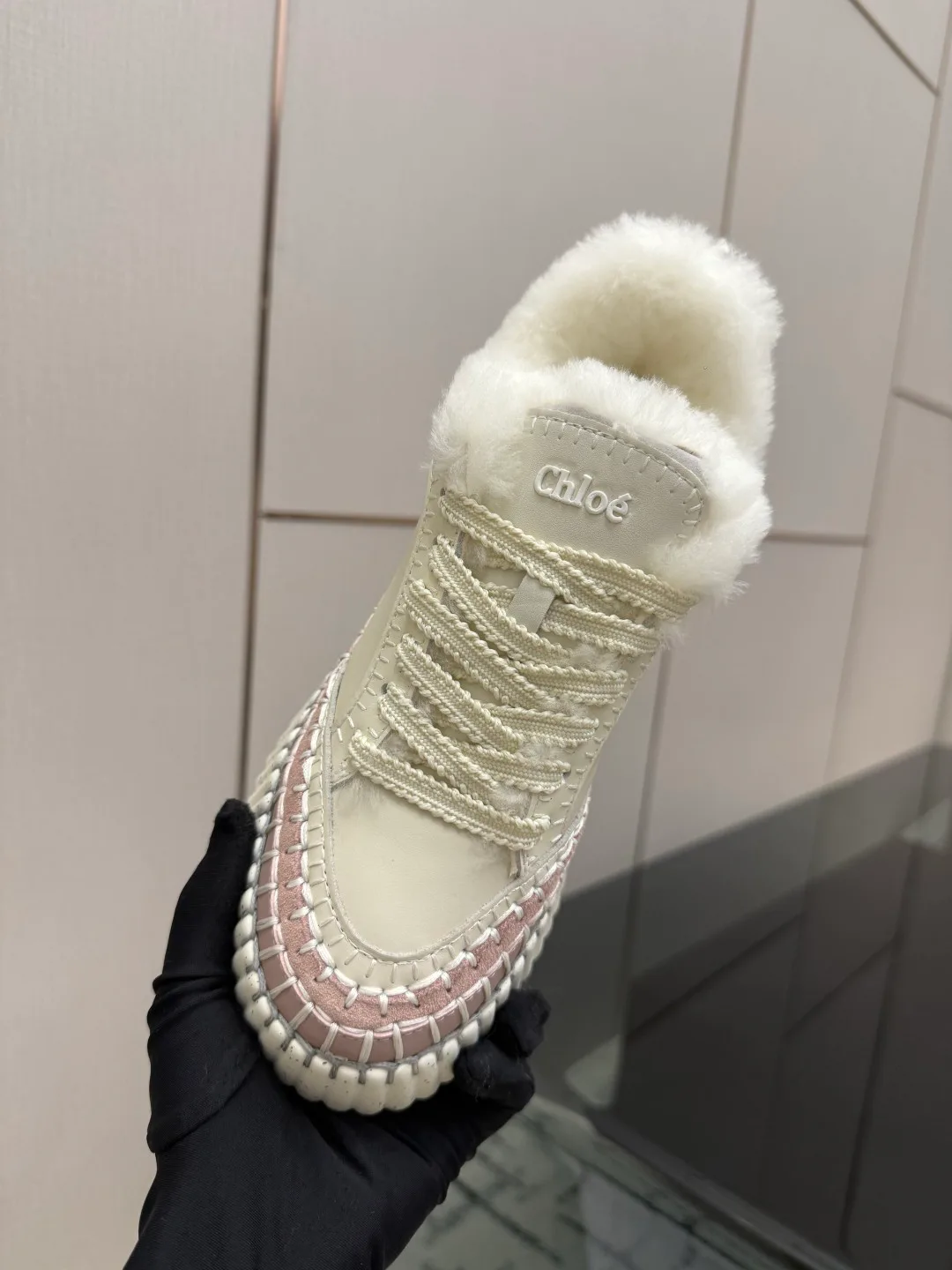 Кроссовки Женские Chloe 19336881