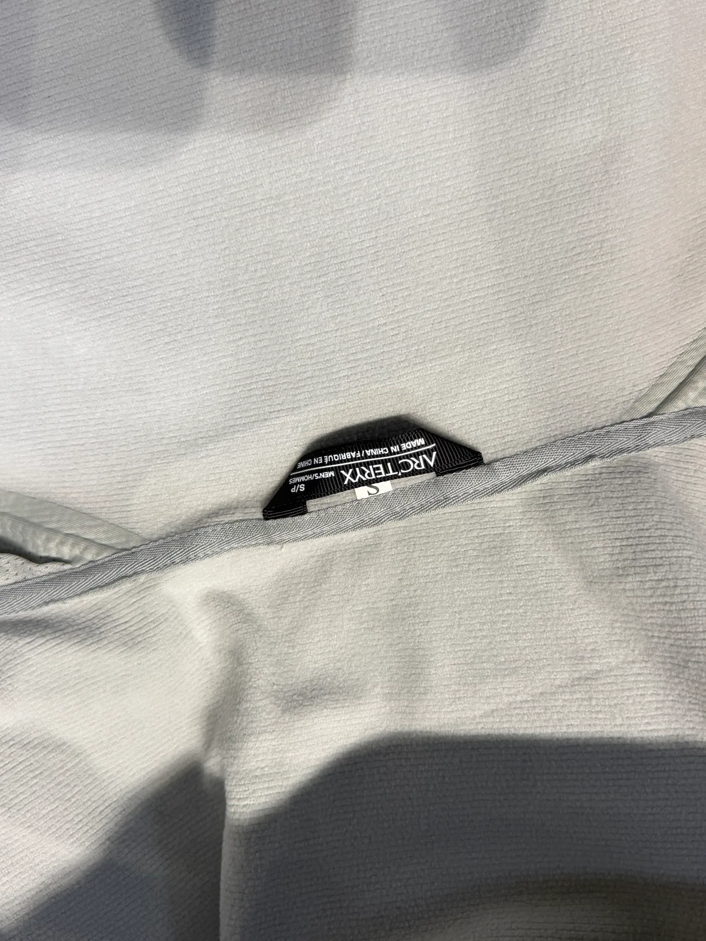 Куртки И Пуховики Женские Arcteryx 18870859