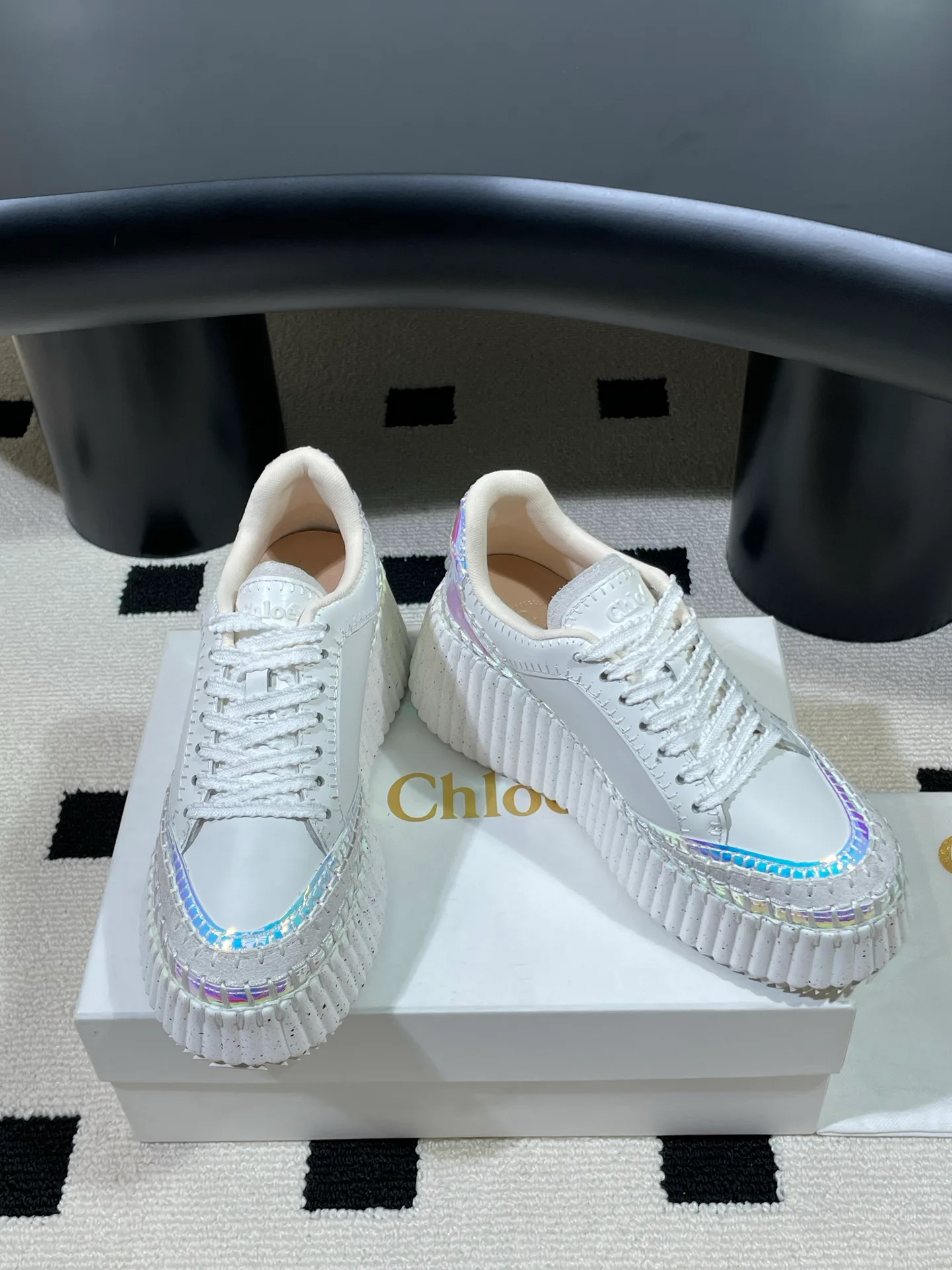 Кроссовки Женские Chloe 1511769