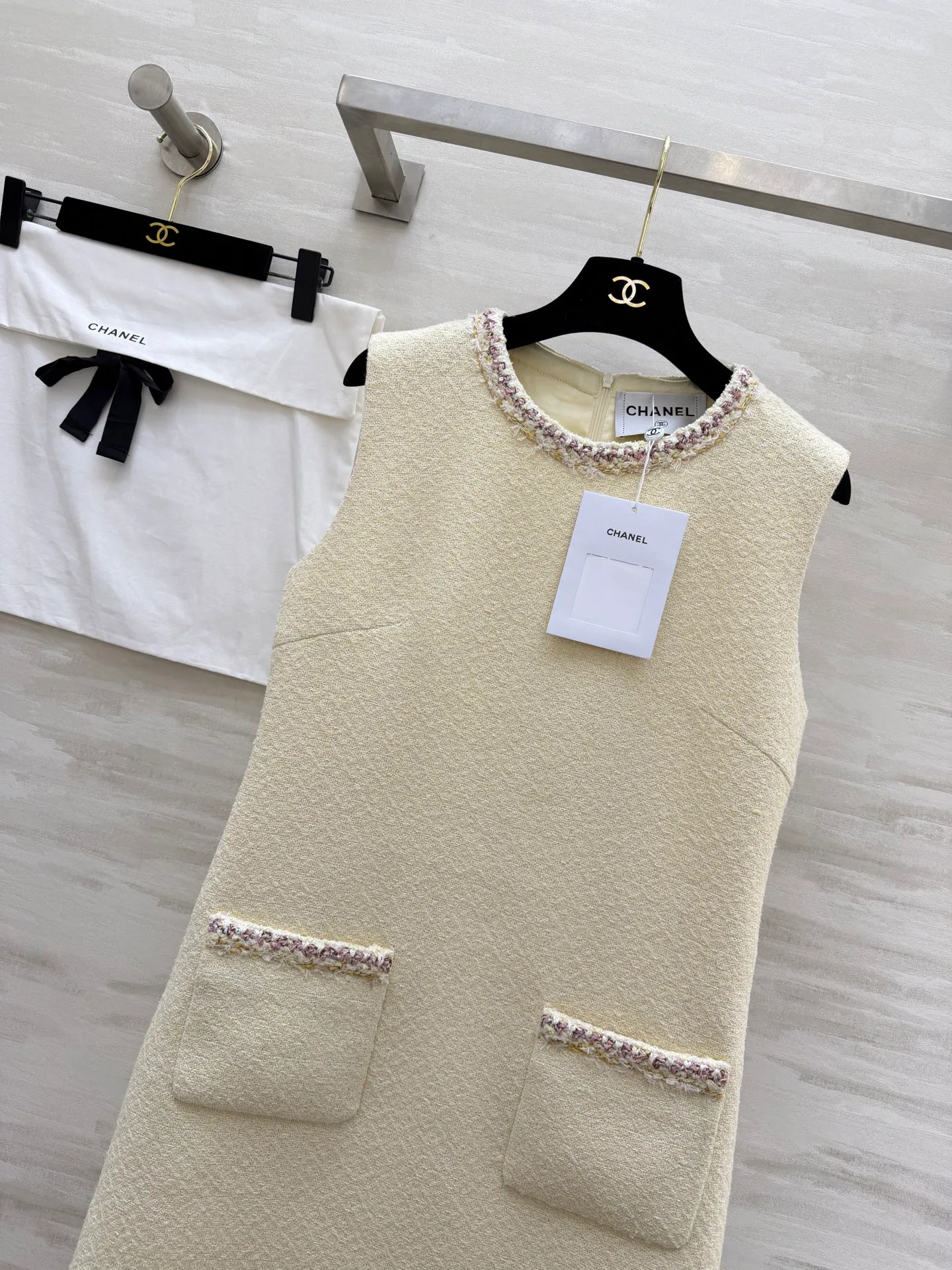 Платья Женские Chanel 11888090