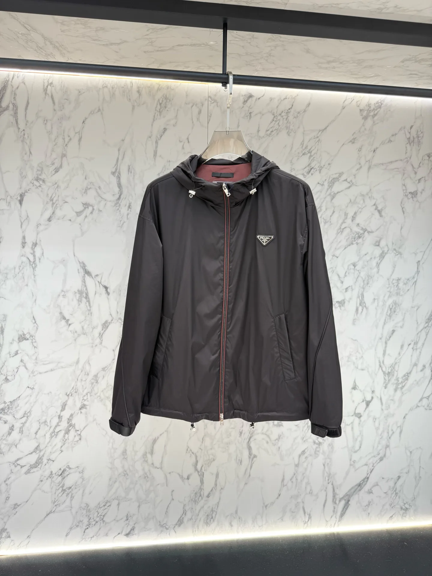 Куртки И Пуховики Мужские Prada 11512935