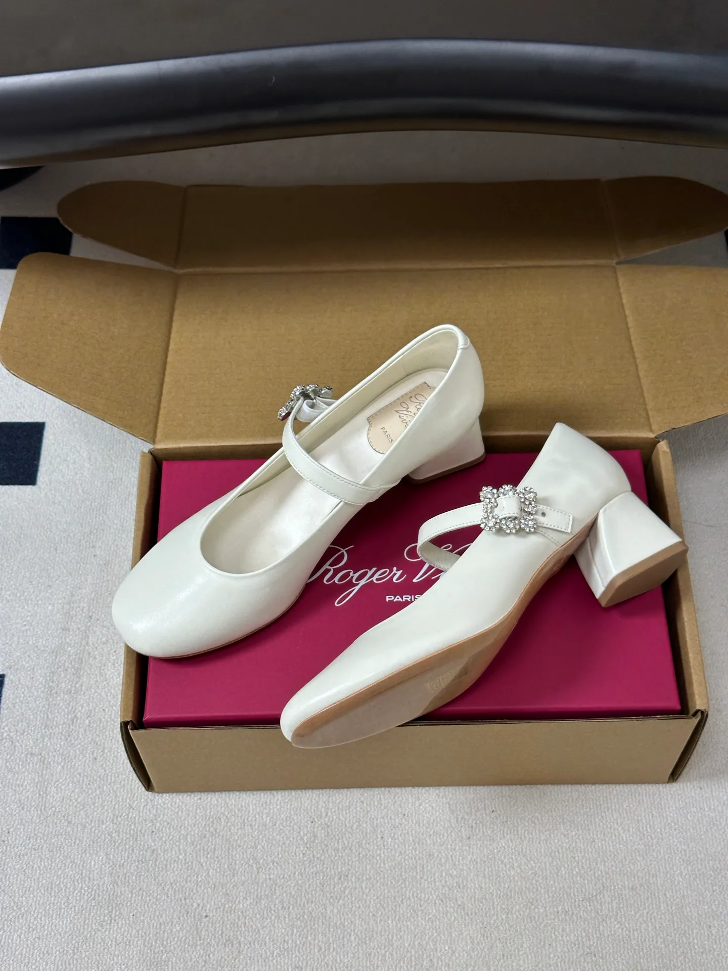 Туфли Женские Roger Vivier 18041484