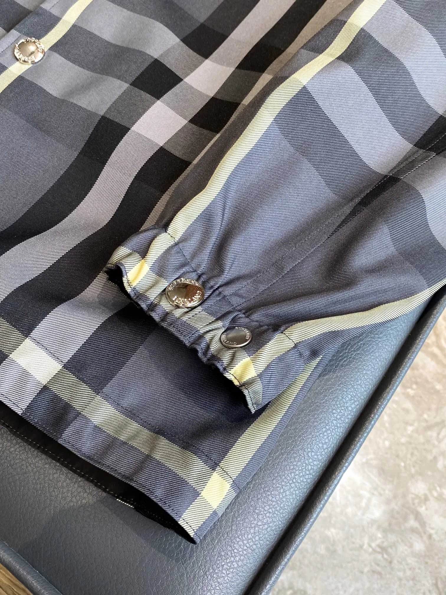 Куртки И Пуховики Мужские Burberry 13432901