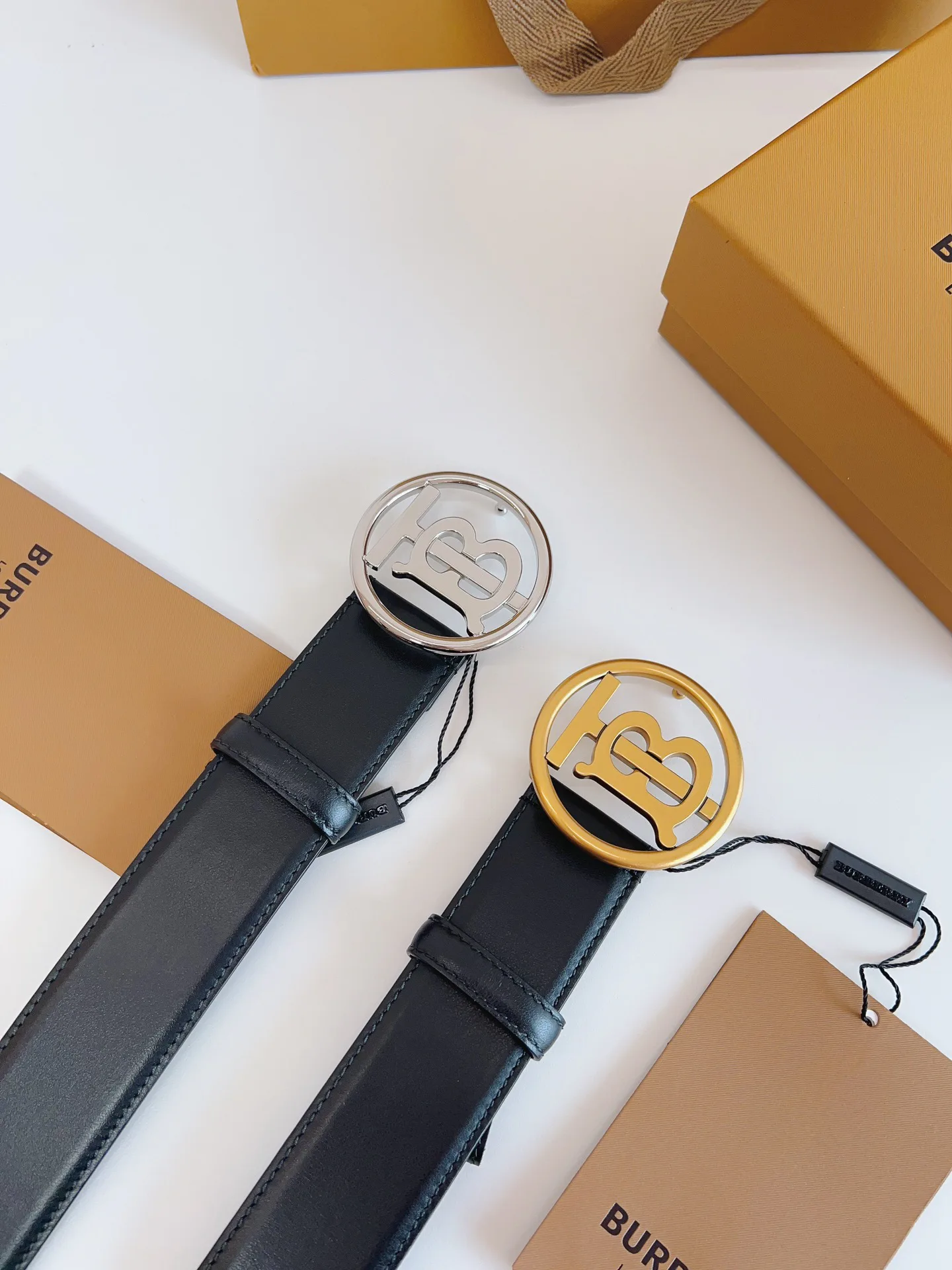 Ремни Burberry 15298