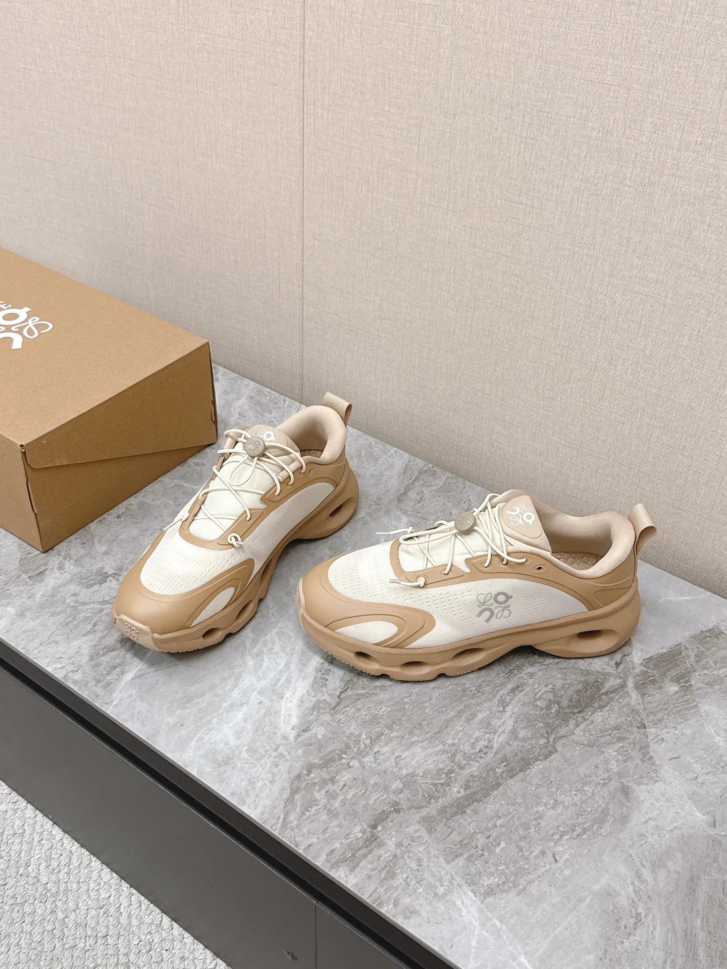 Кроссовки Женские Loewe 1879421