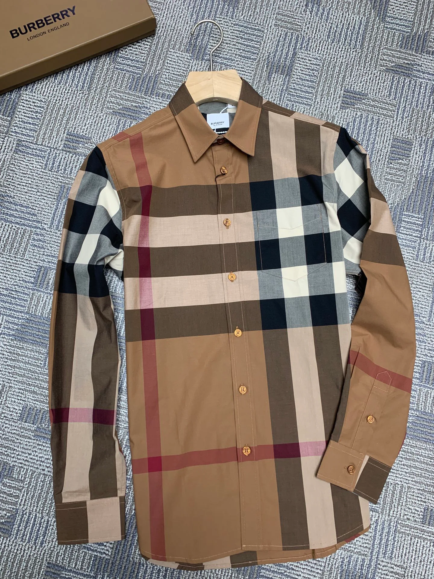 Рубашки Мужские Burberry 17967413