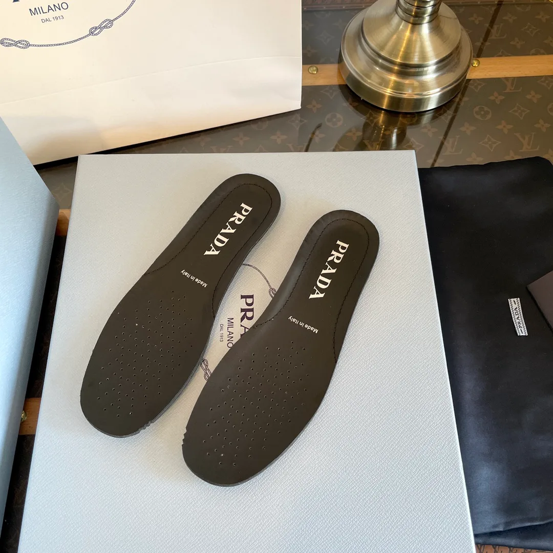 Кроссовки Женские Gucci