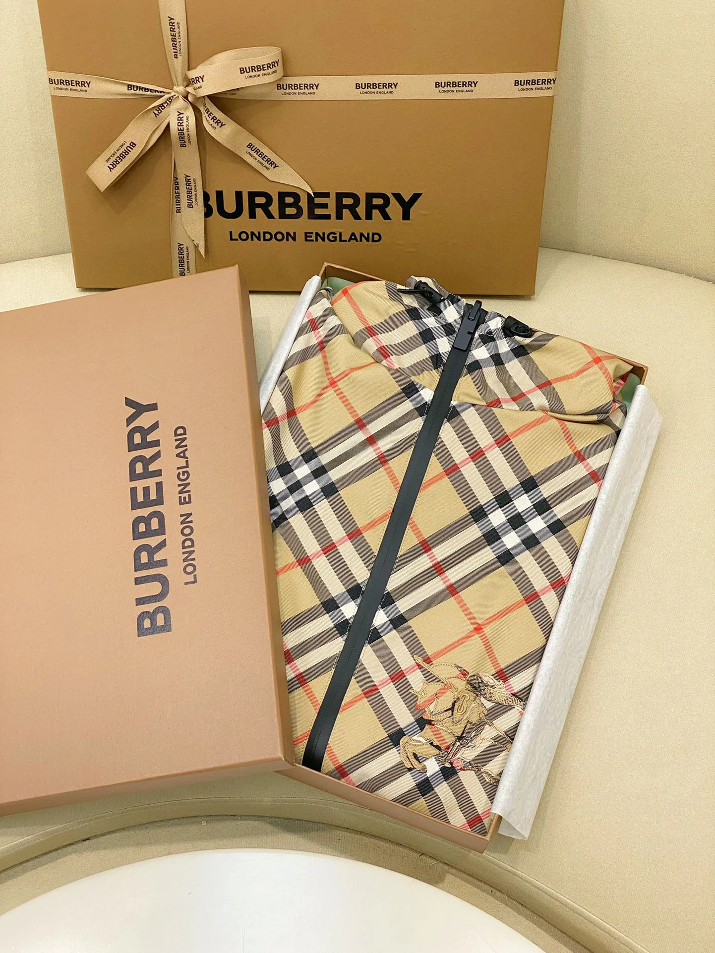 Куртки И Пуховики Женские Burberry 8328