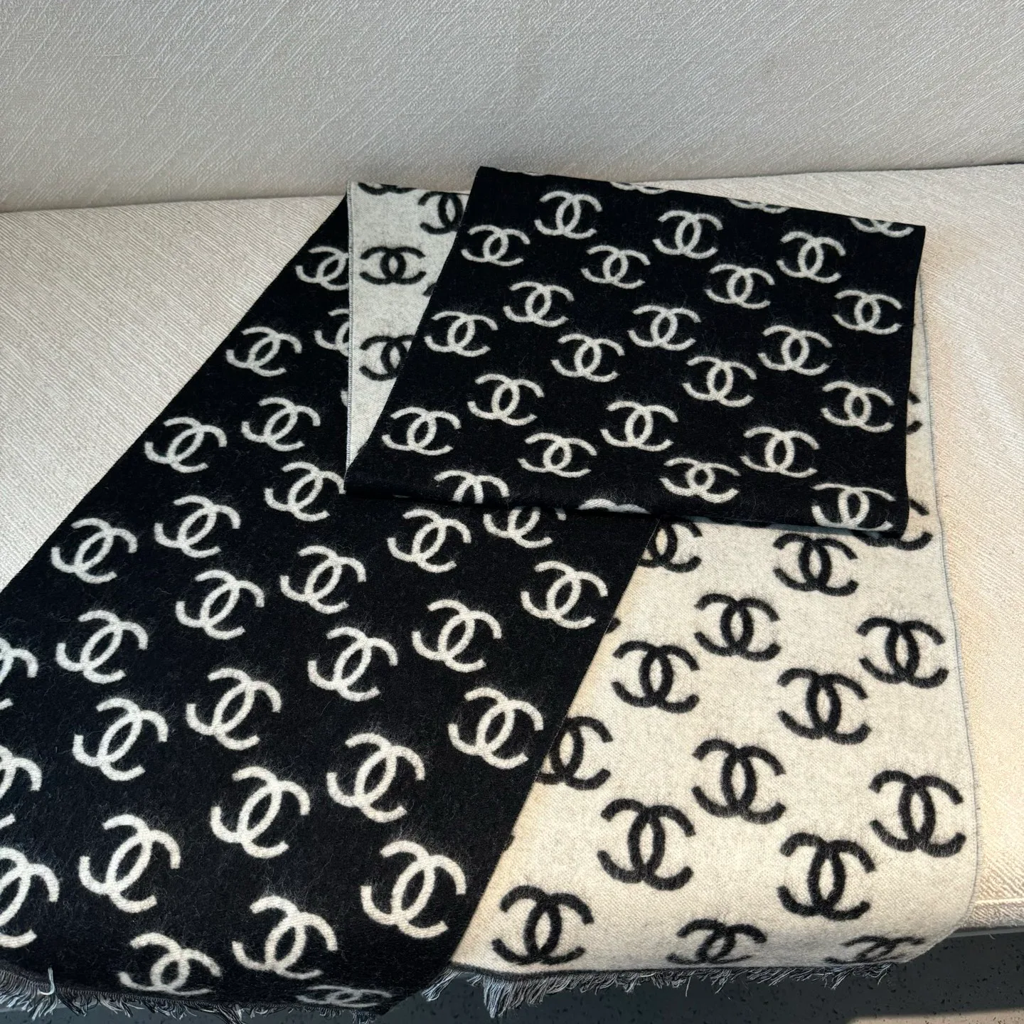 Шарфы Chanel 3661800