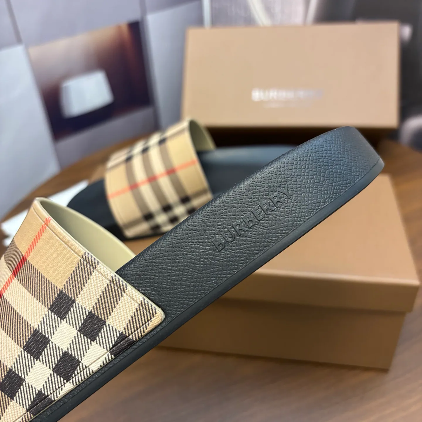 Шлепанцы Женские Burberry 587962