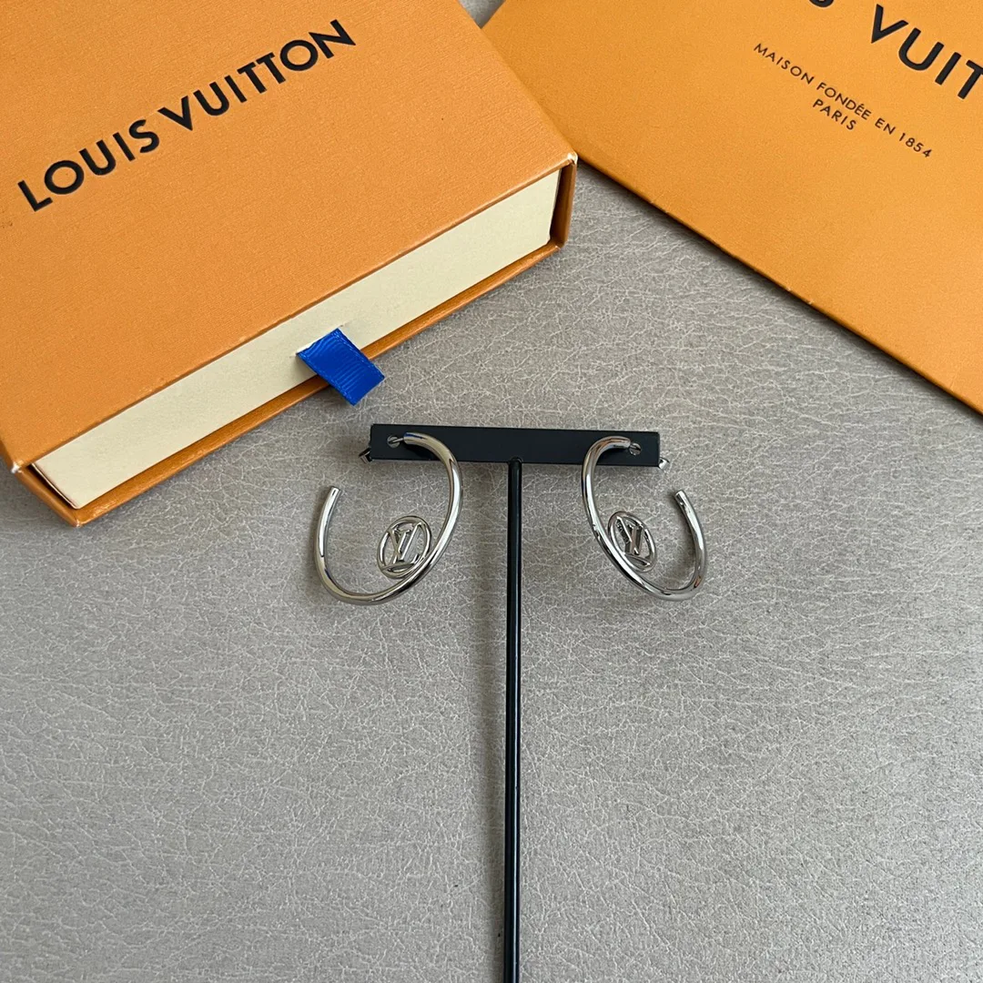 Бижутерия Louis Vuitton 693473