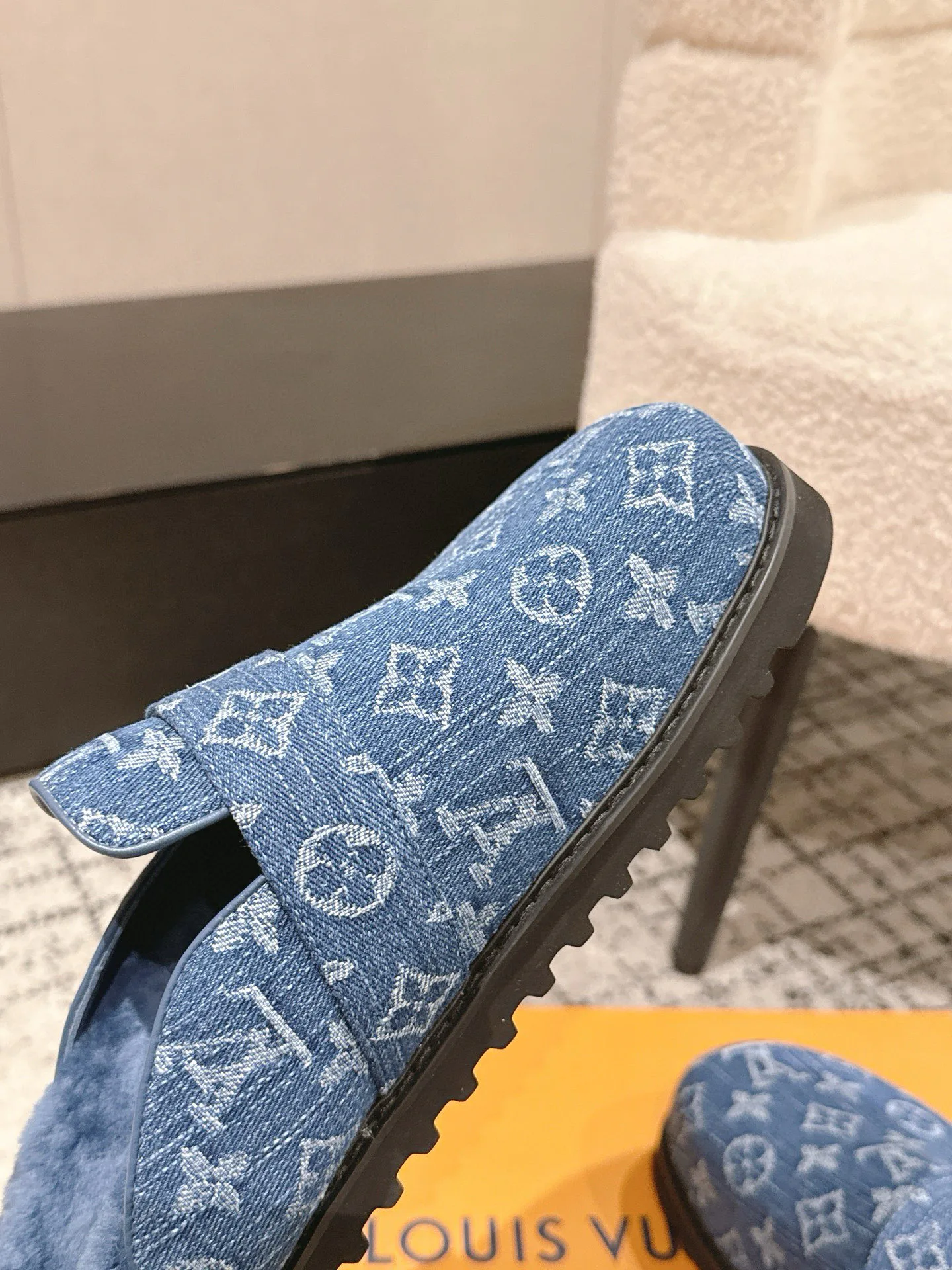 Мюли И Сабо Женские Louis Vuitton 144994