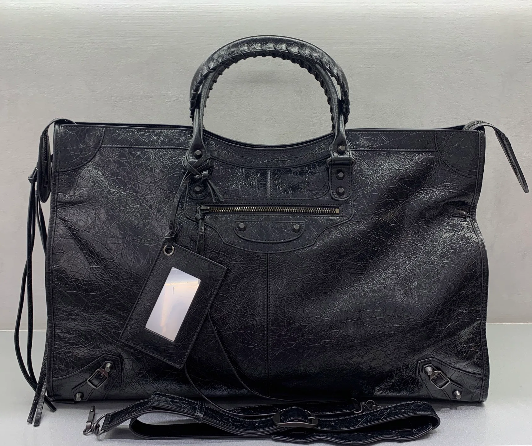 Классические Сумки Женские Balenciaga 18136376