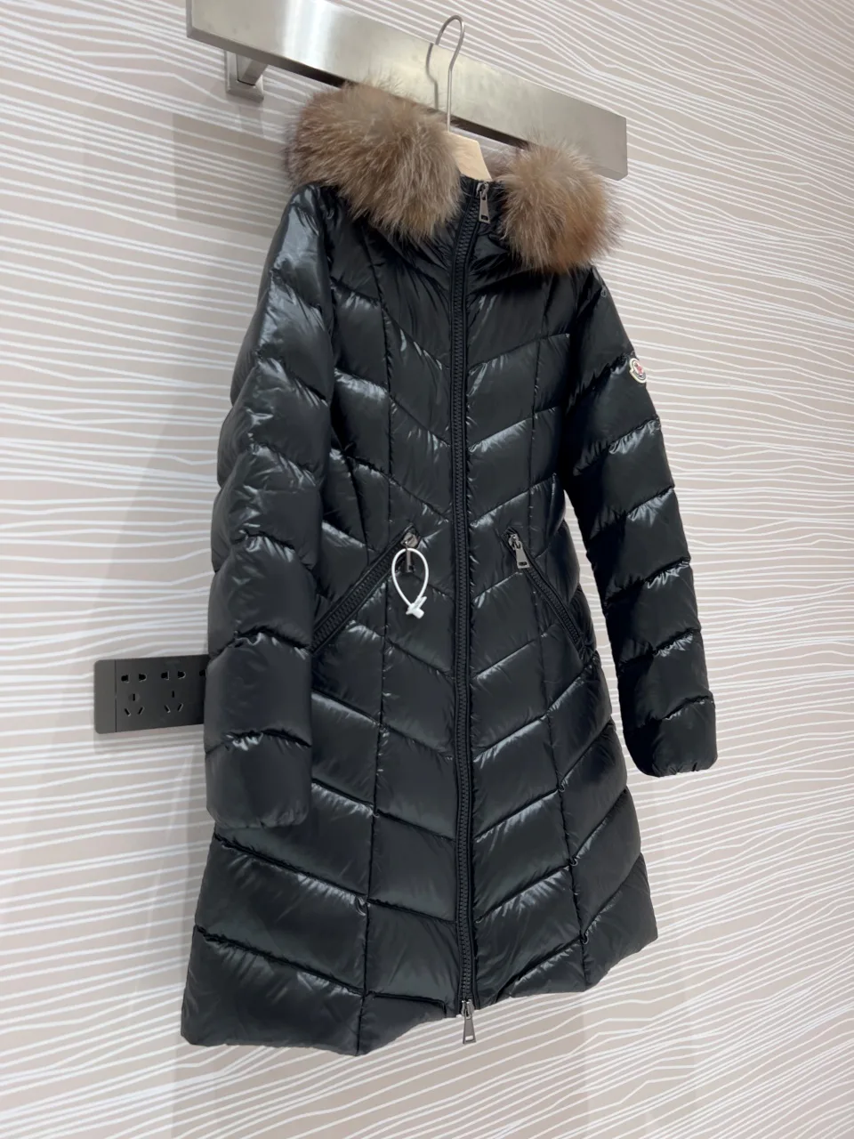 Куртки И Пуховики Женские Moncler 18615210