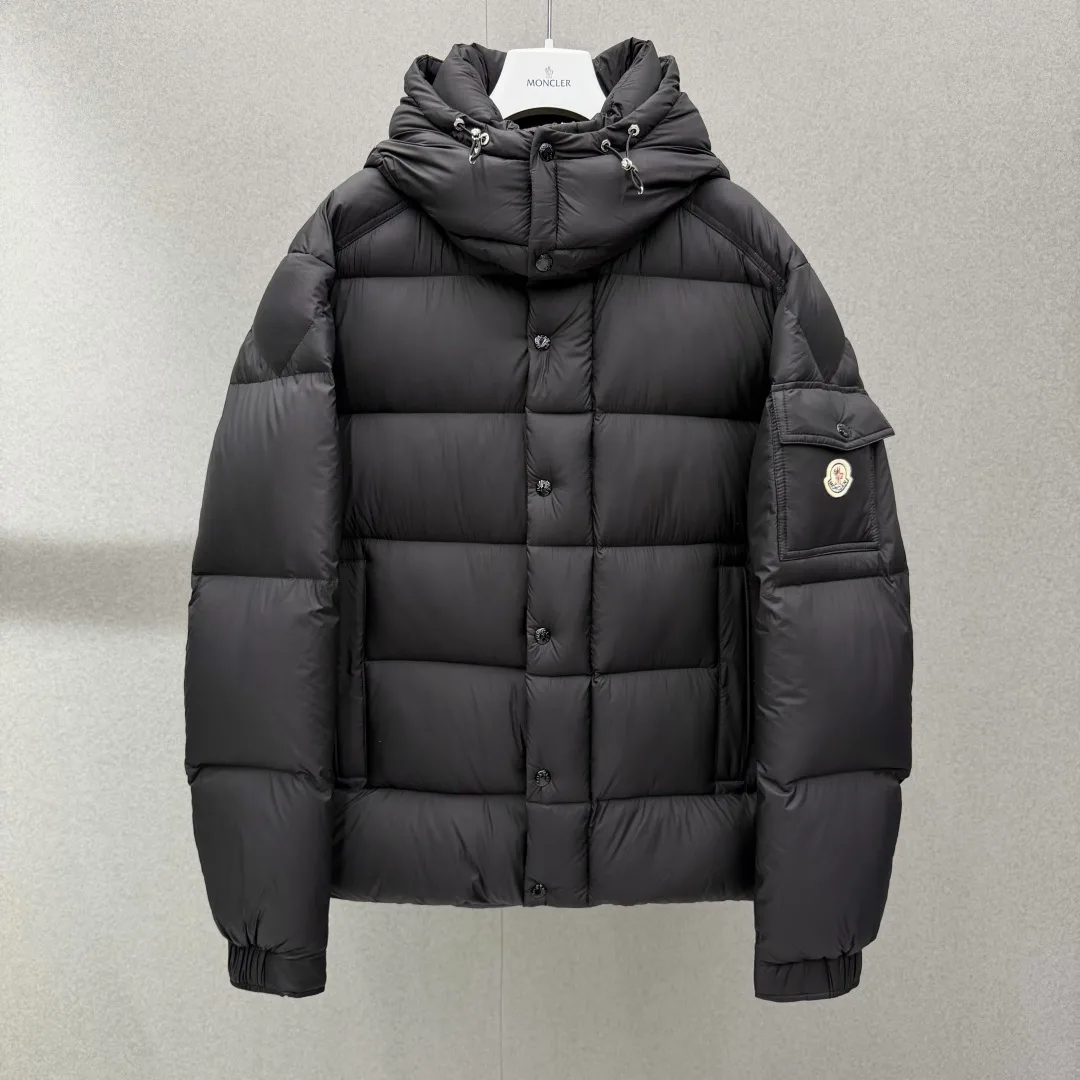 Куртки И Пуховики Мужские Moncler 17391850