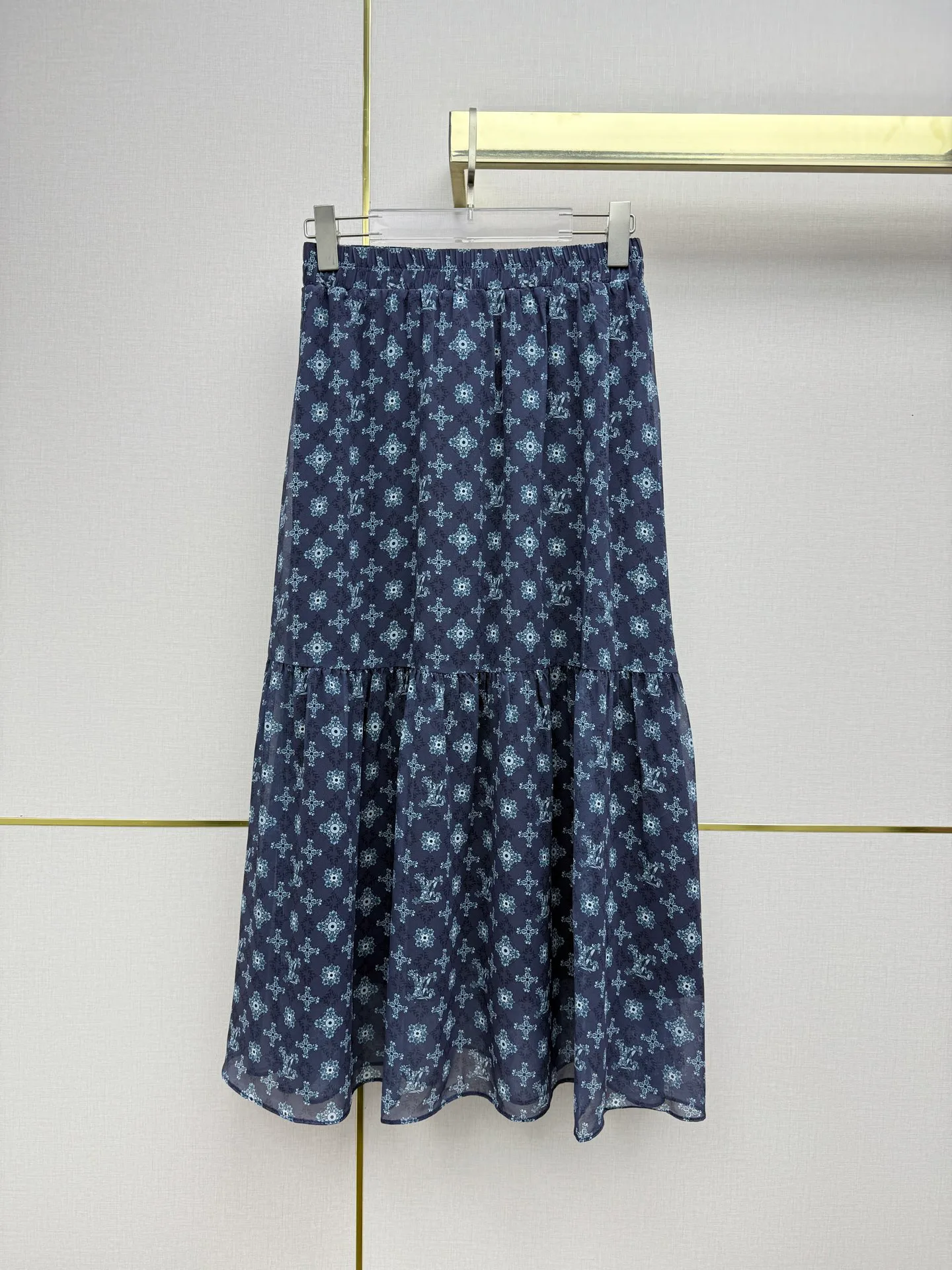 Костюмы Женские Louis Vuitton 13120750