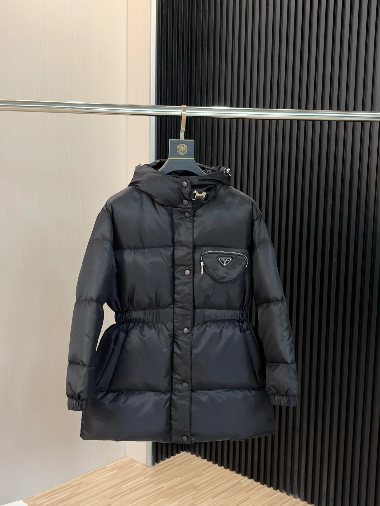 Куртки И Пуховики Женские Prada 18491623