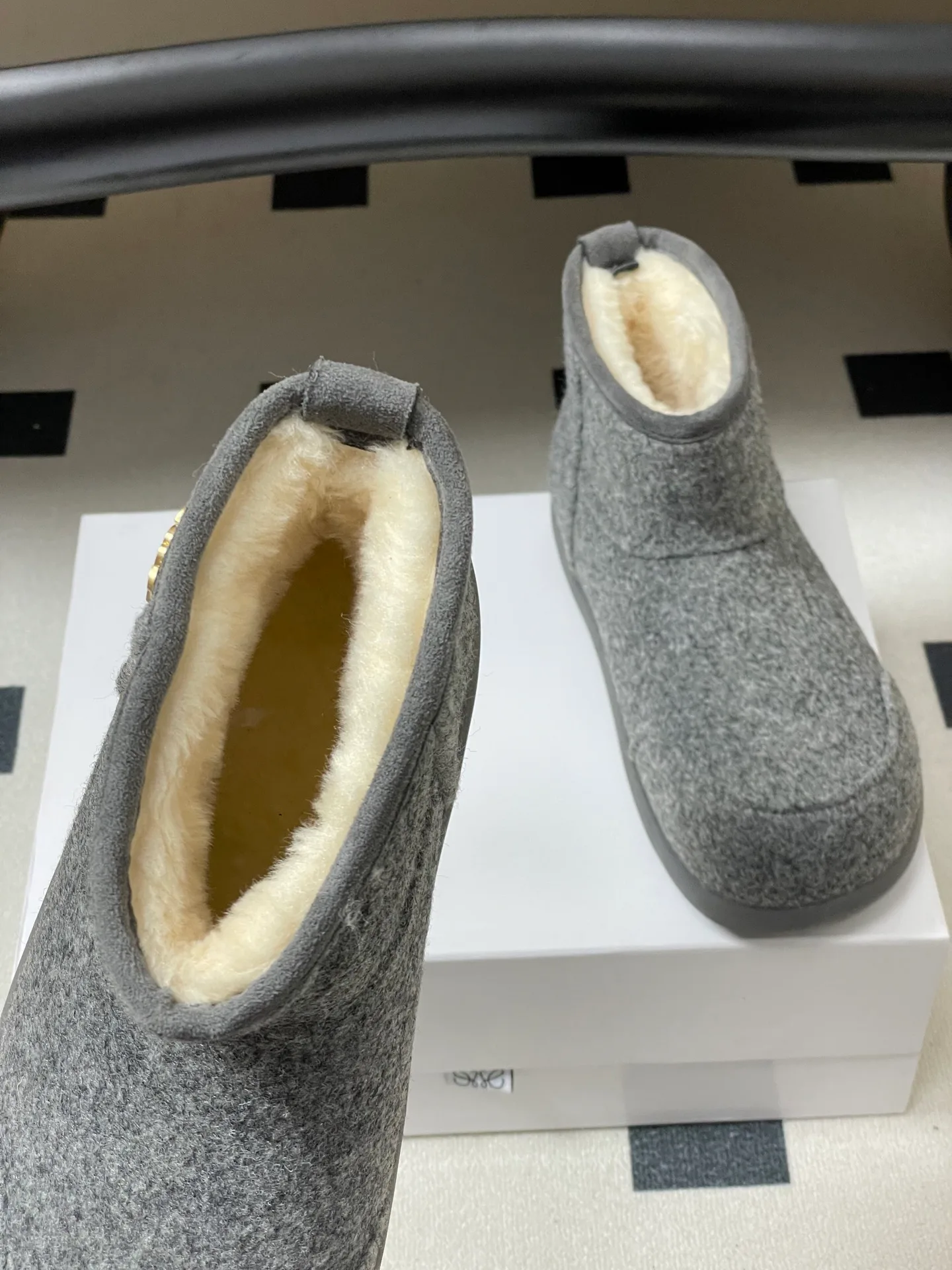 Угги Женские Loewe 388334