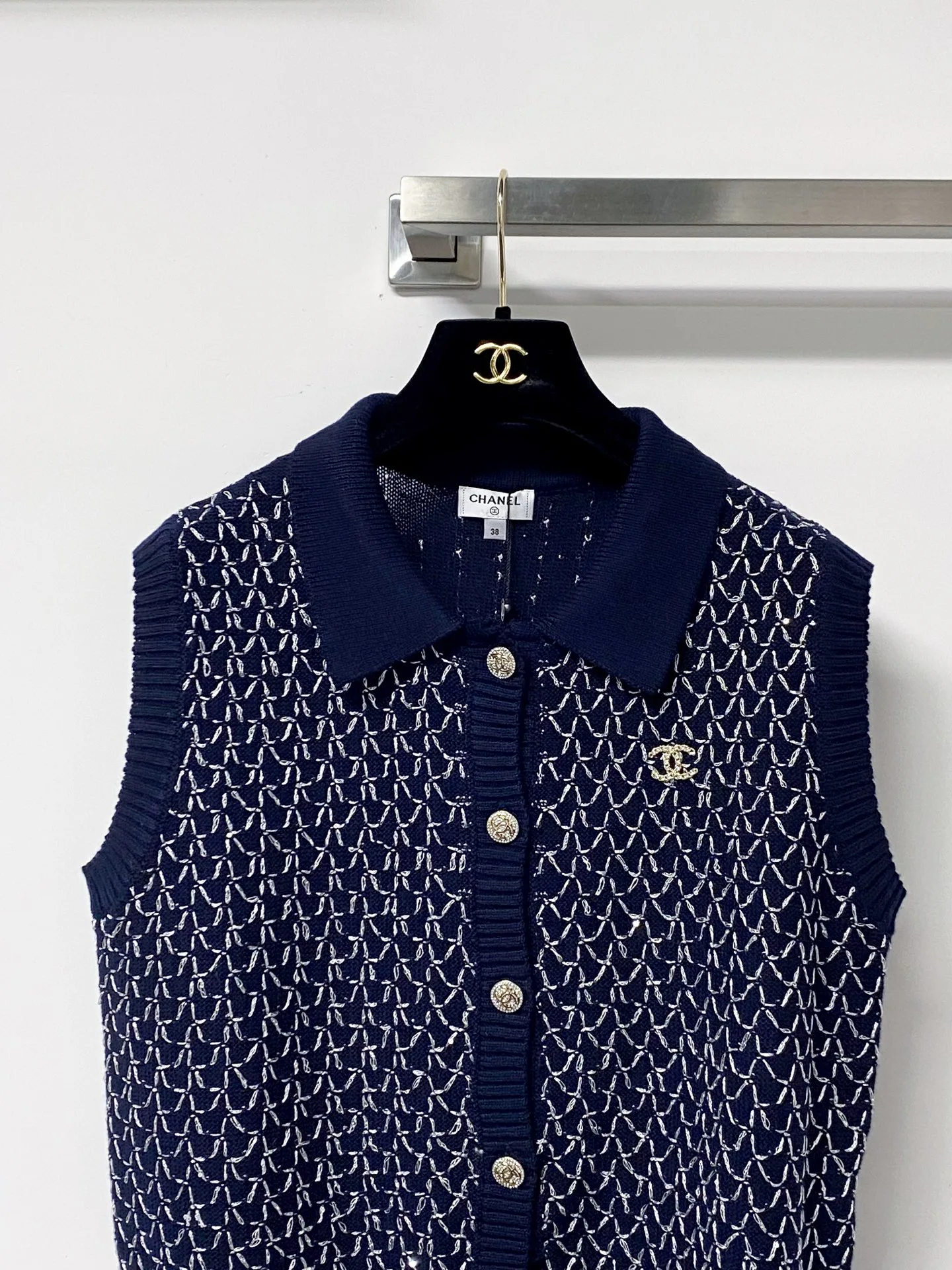 Жилеты Женские Chanel 18138433