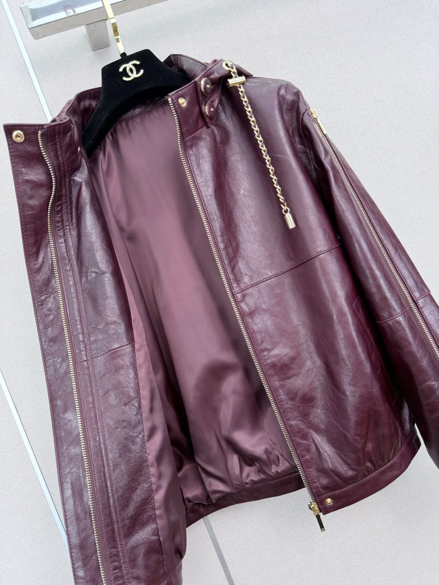 Кожаные Куртки И Дублёнки Женские Chanel 18439394