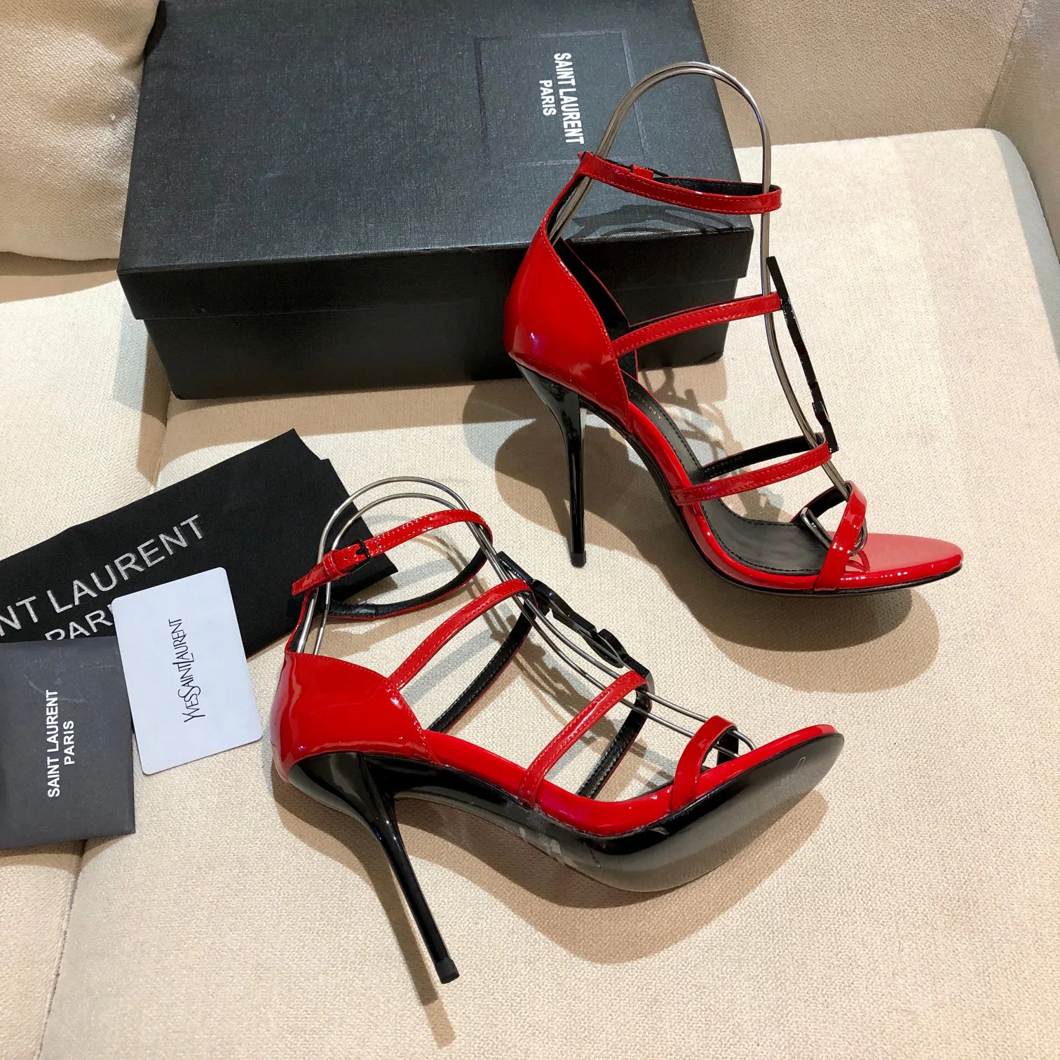 Босоножки Женские Saint Laurent 11220407