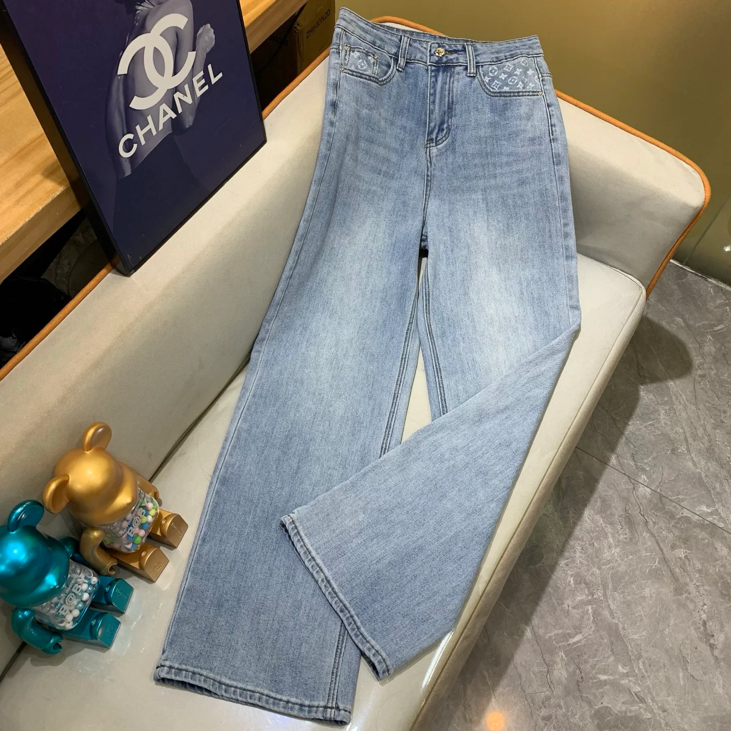 Джинсы Женские Louis Vuitton 1820449