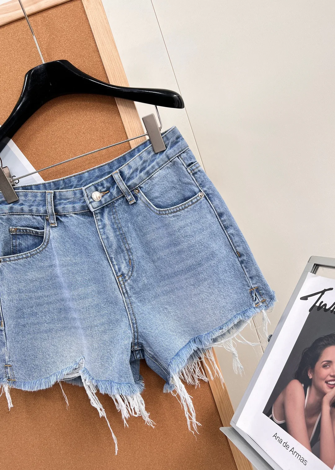 Шорты Женские Alexander Wang 13471635
