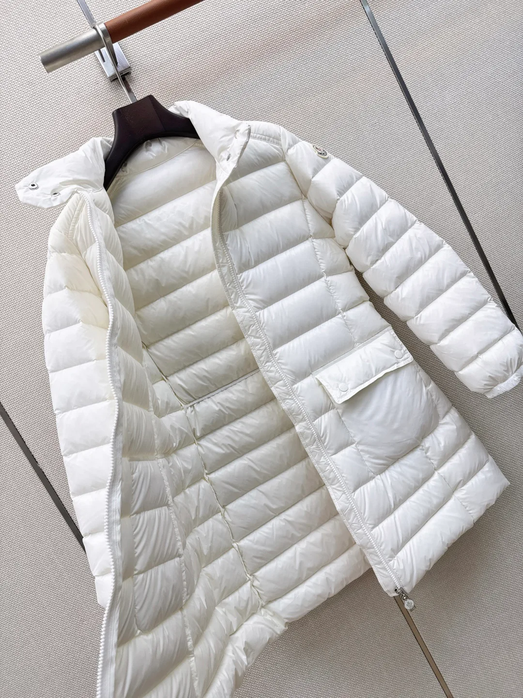 Куртки И Пуховики Женские Moncler 18450478