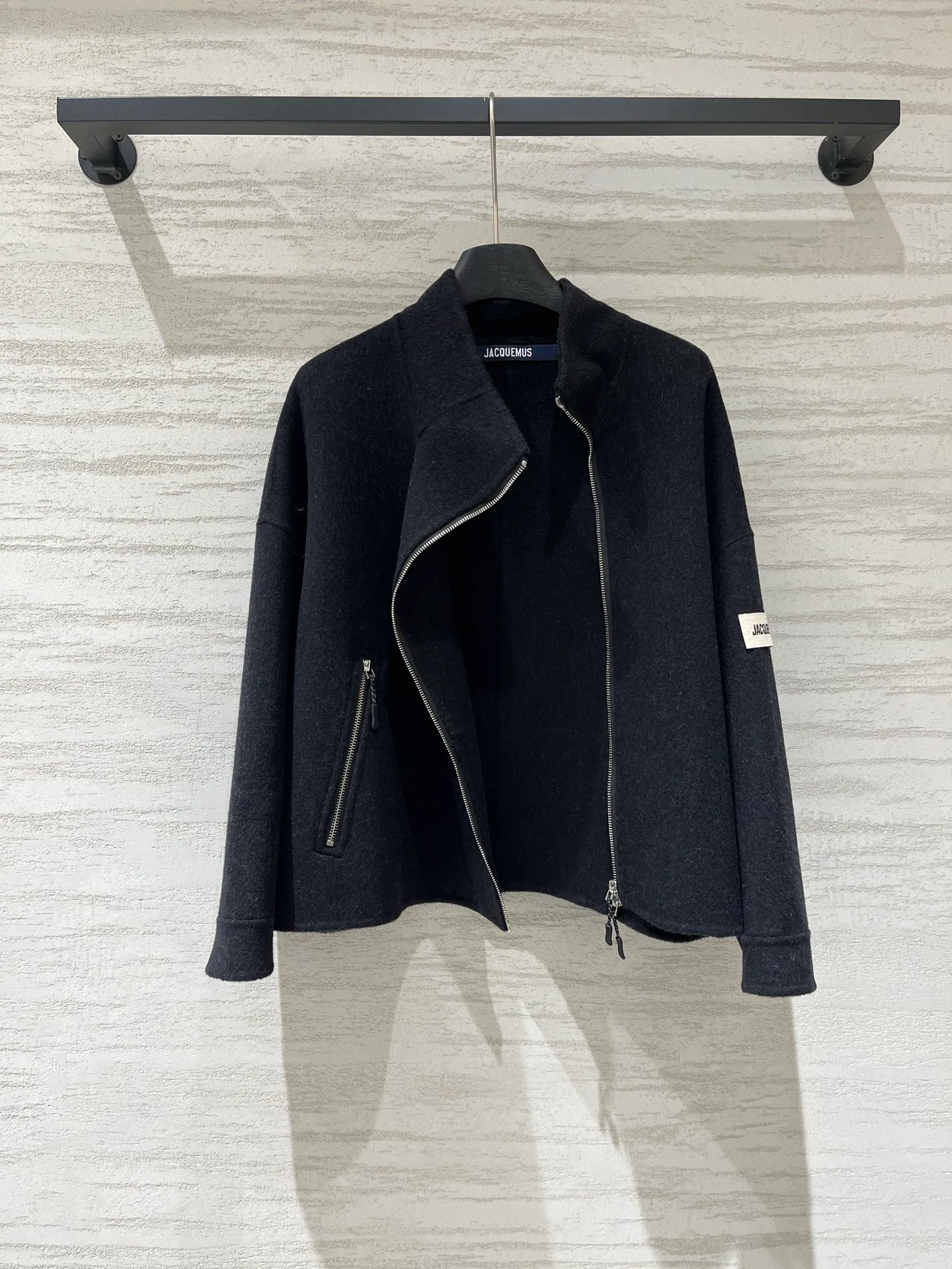 Куртки И Пуховики Женские Jacquemus 18533345