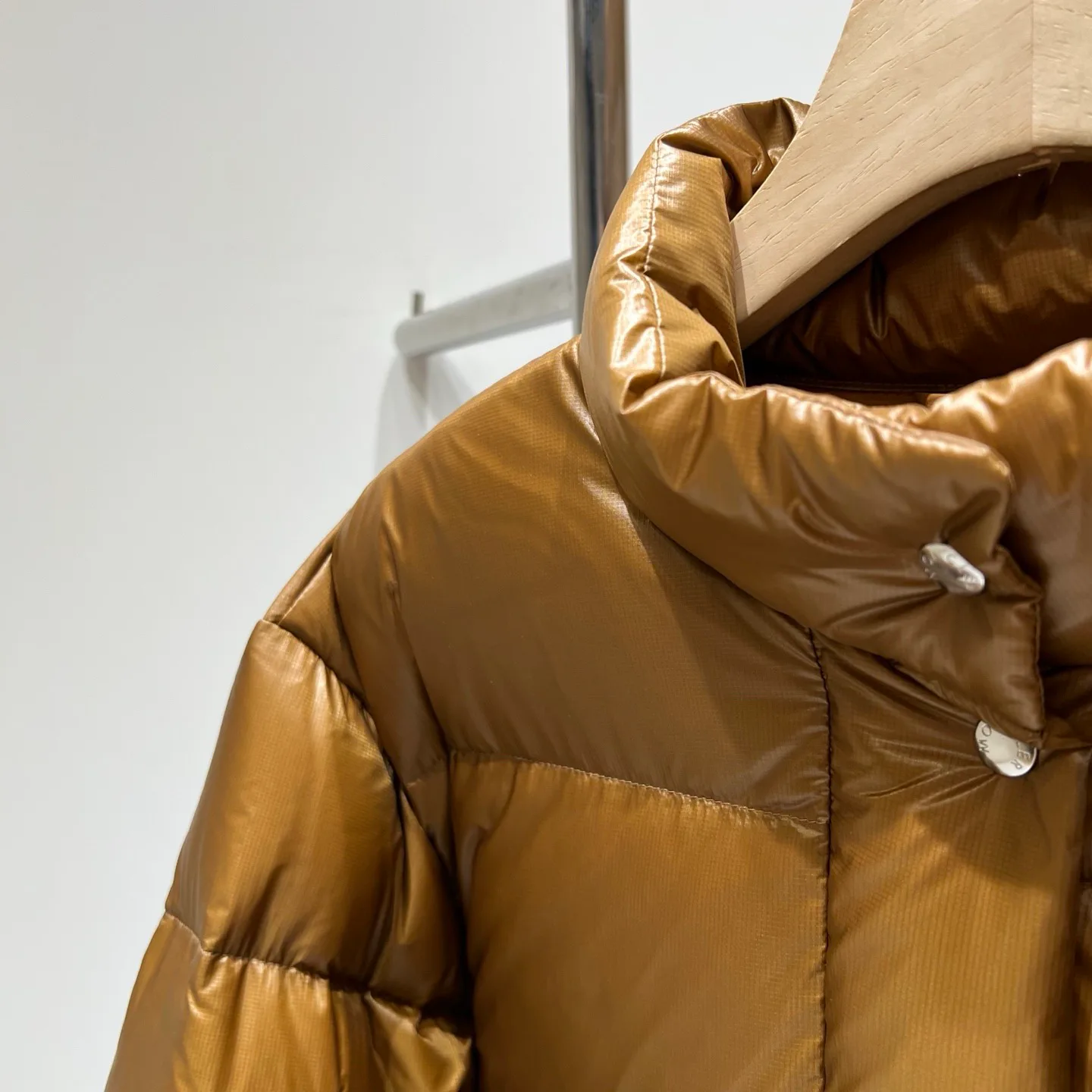 Куртки И Пуховики Женские Moncler 18761116