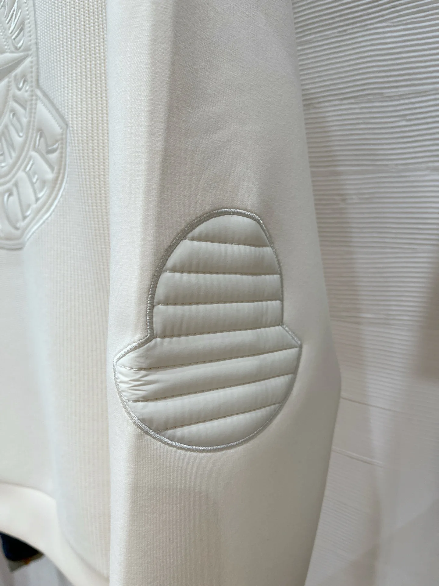 Джемперы И Свитеры Мужские Moncler 4601024